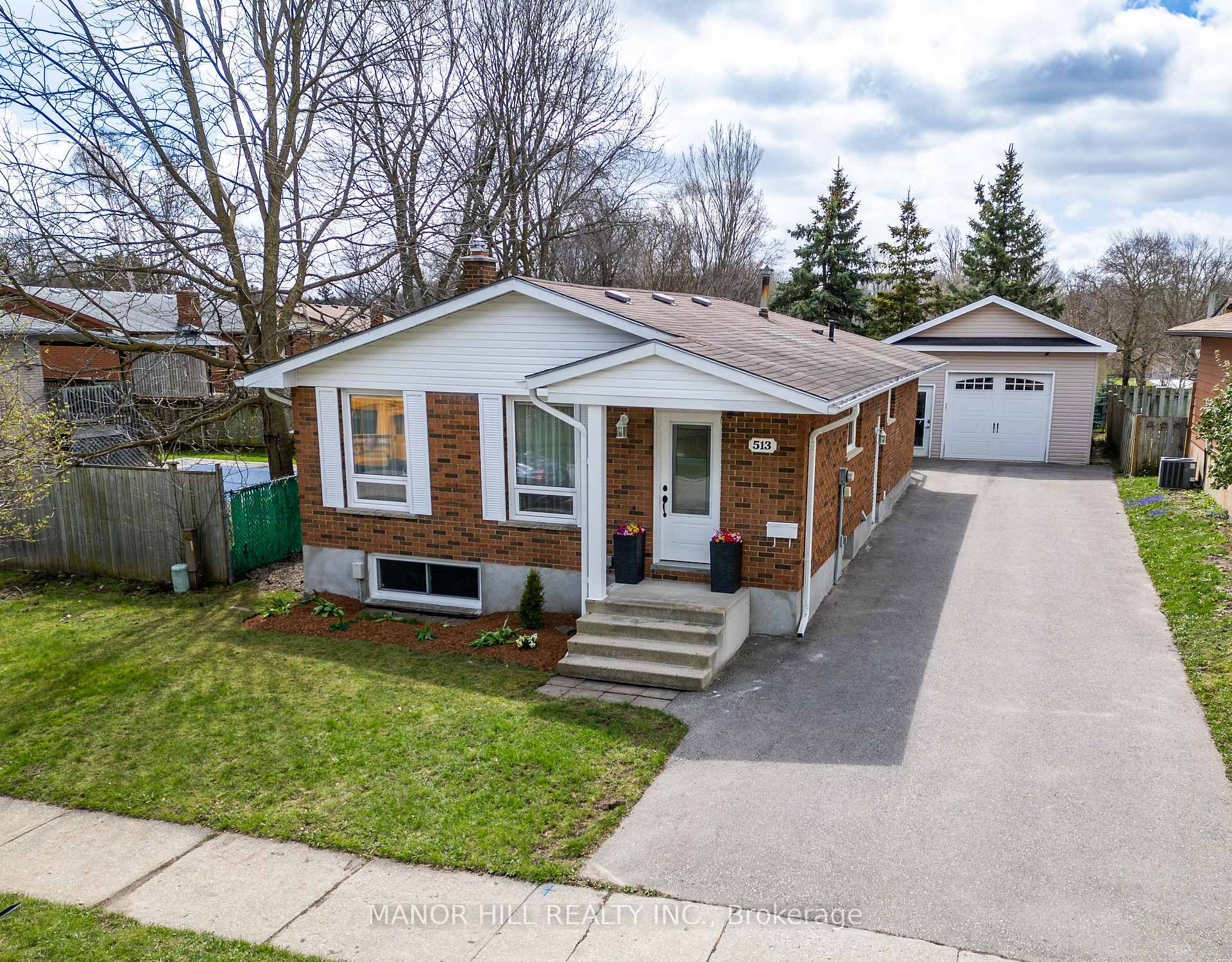 Photo 1 of 513 Havelock Drive, Waterloo, Lakeshore Village — HOMEH
