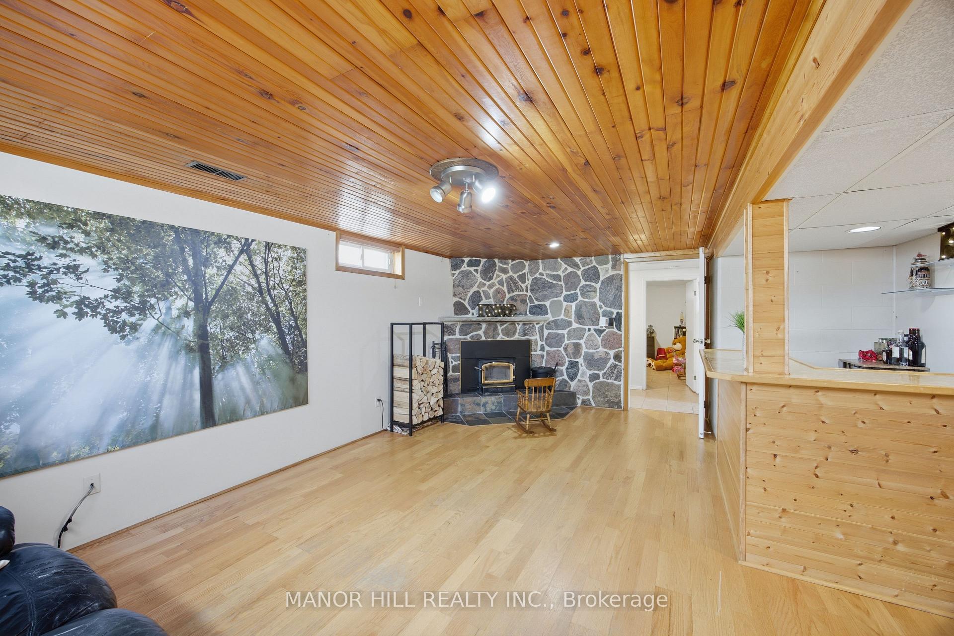 Photo 18 of 513 Havelock Drive, Waterloo, Lakeshore Village — HOMEH