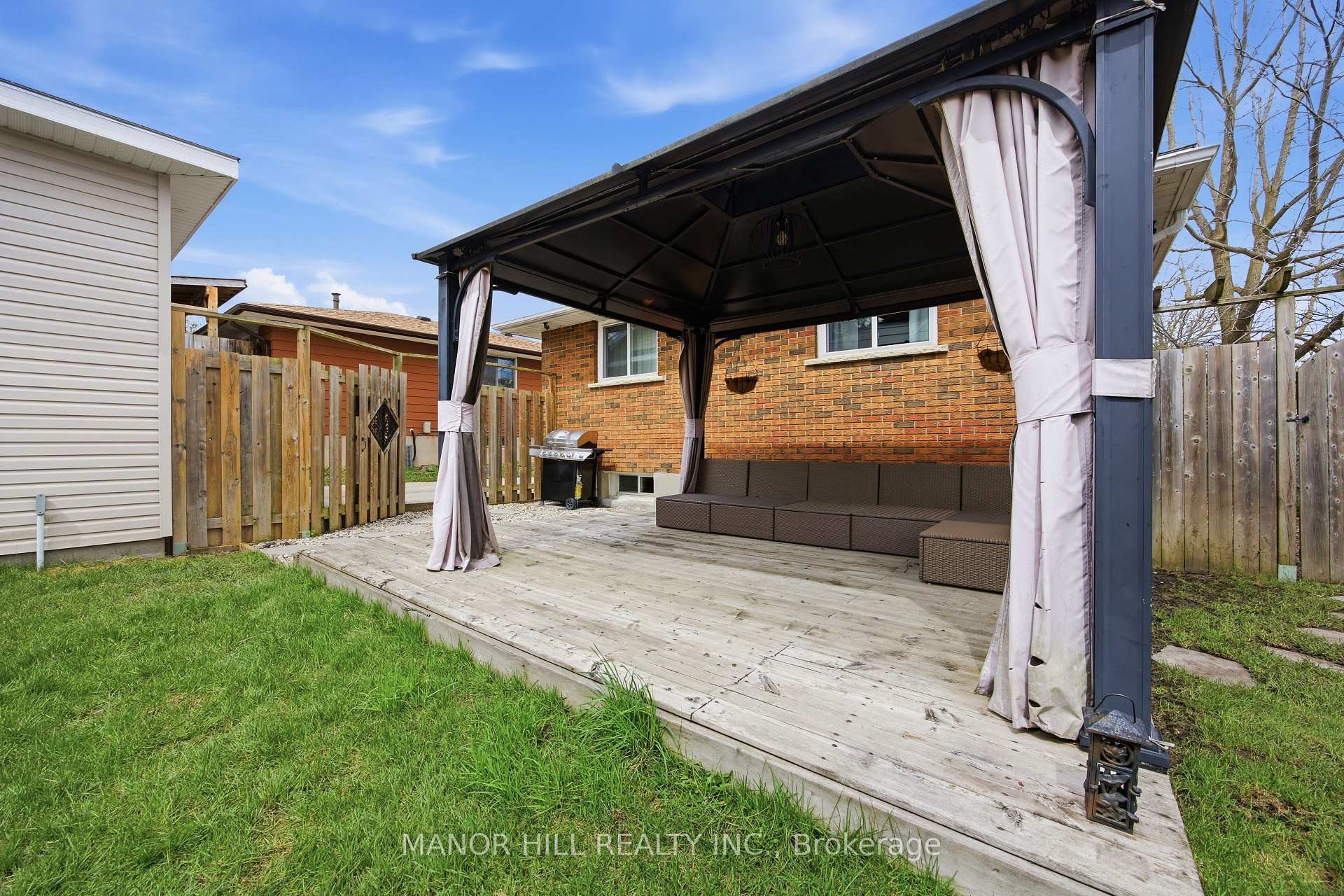 Photo 22 of 513 Havelock Drive, Waterloo, Lakeshore Village — HOMEH