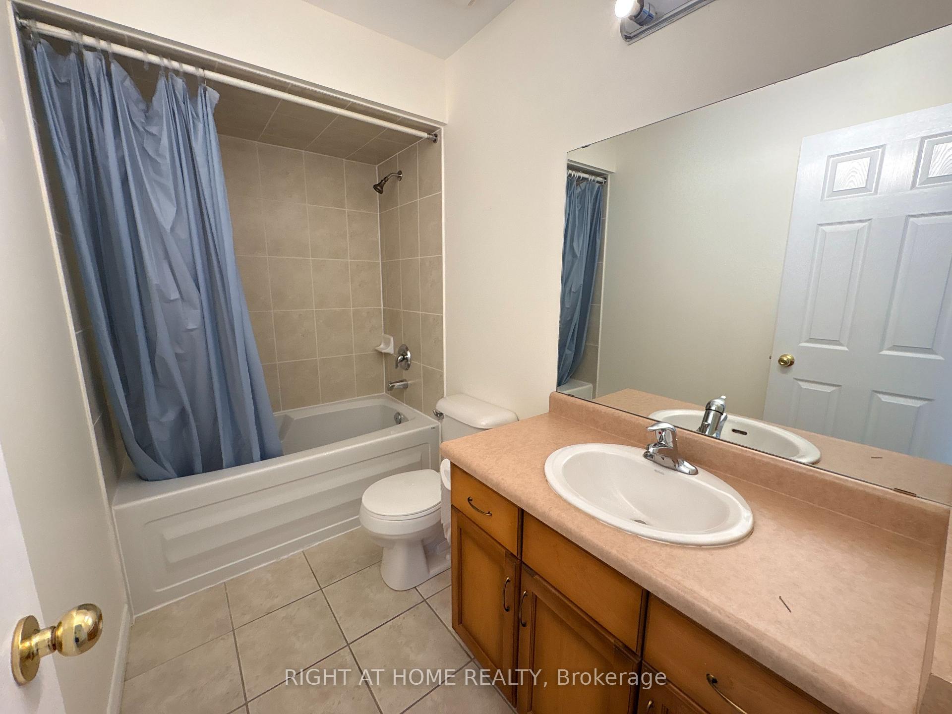 Photo 14 of 4029 Alexan Crescent, Burlington, Rose — HOMEH