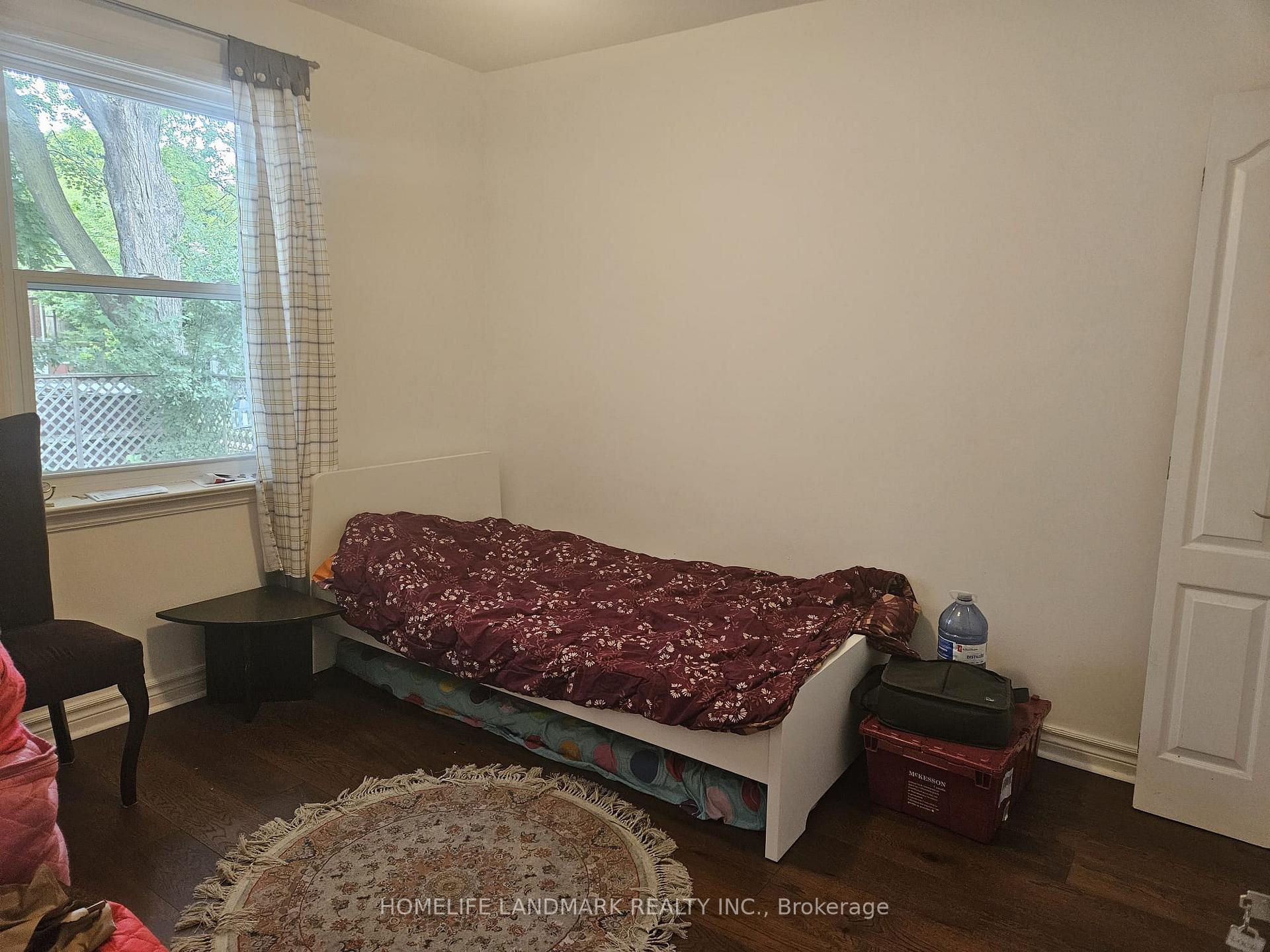 Photo 8 of 18 Highland Park Boulevard, Markham, Grandview — HOMEH