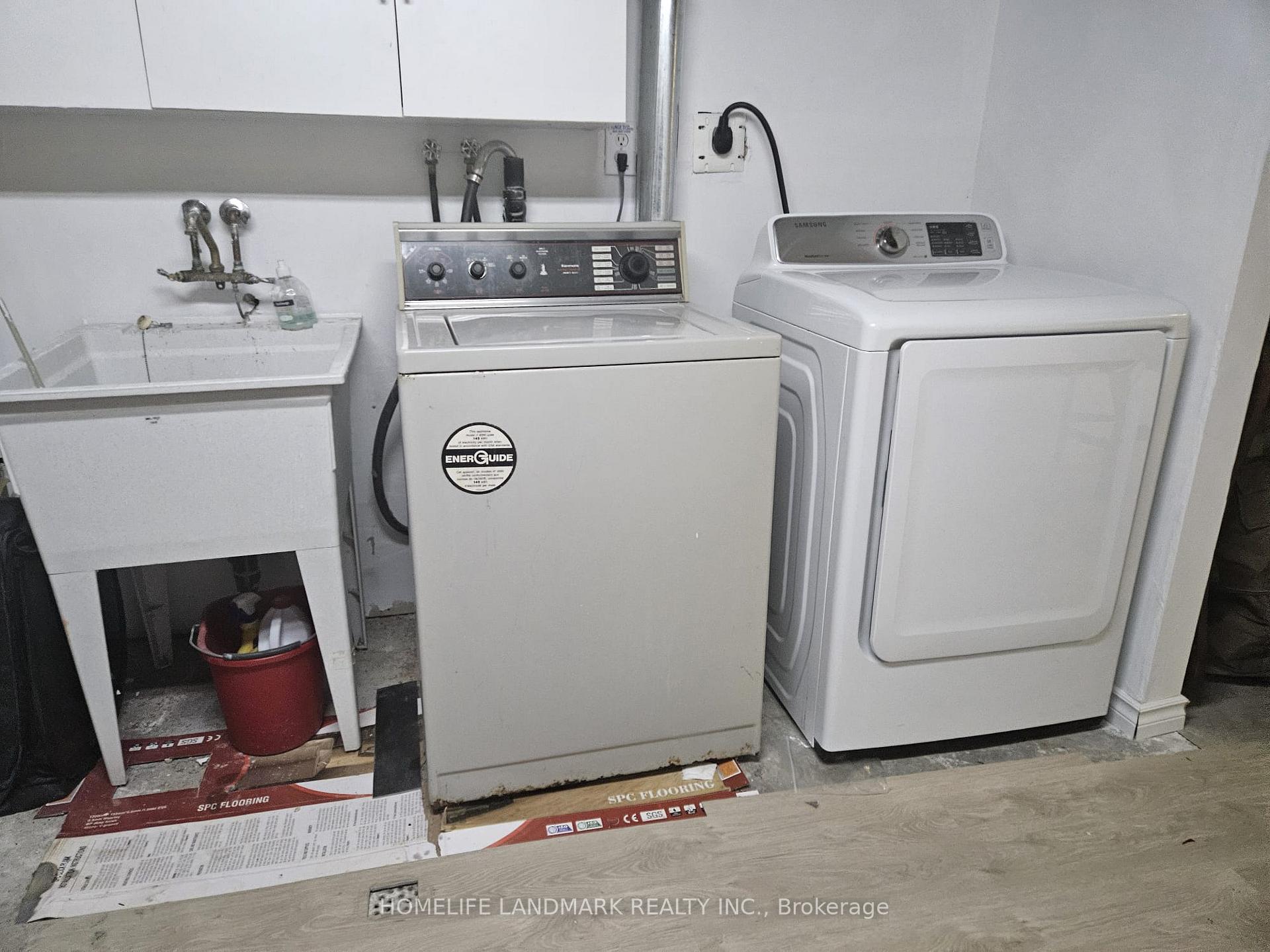 Photo 16 of 18 Highland Park Boulevard, Markham, Grandview — HOMEH