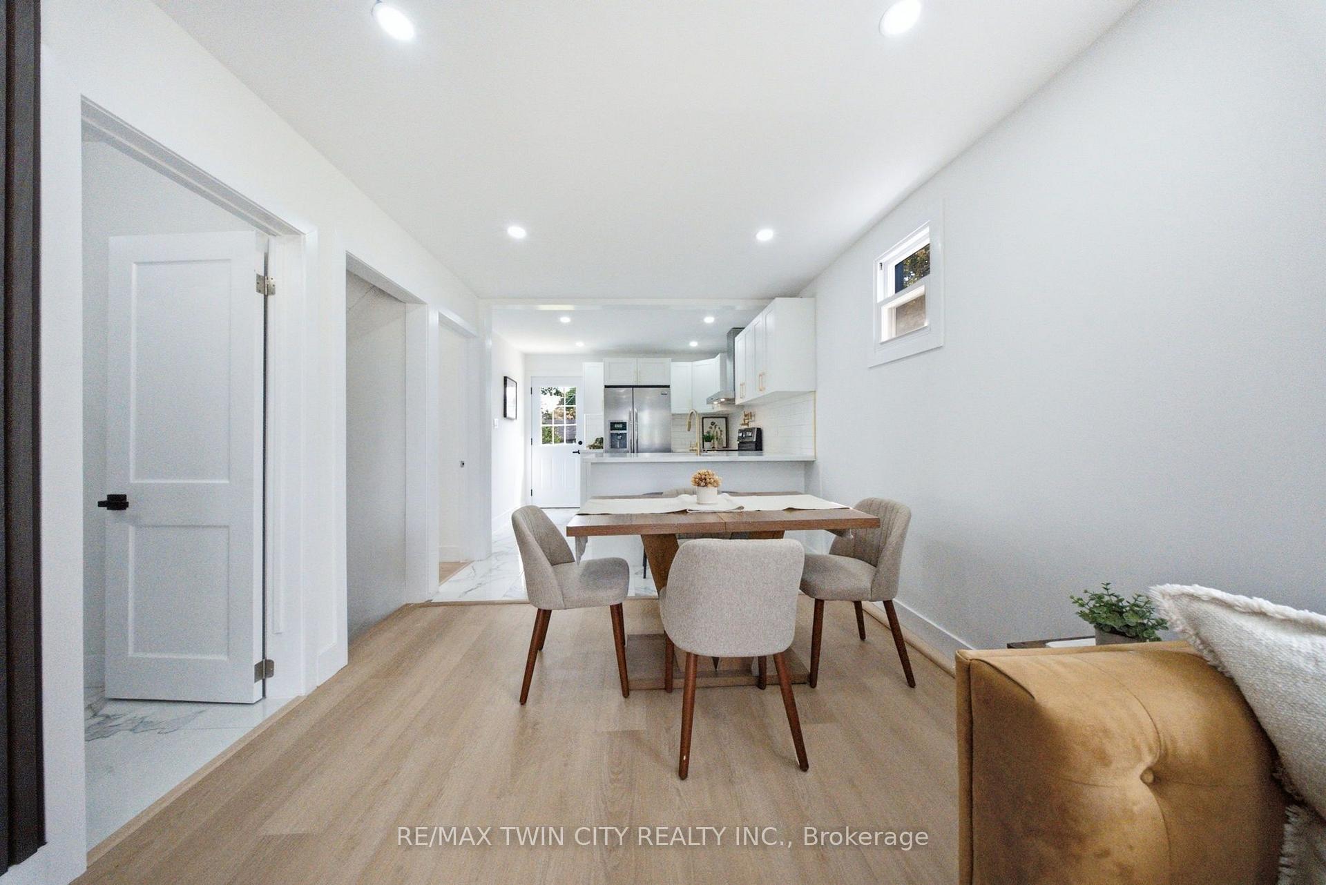 Photo 6 of 77 Abigail Avenue, Brantford, Henderson-Sky Acres — HOMEH