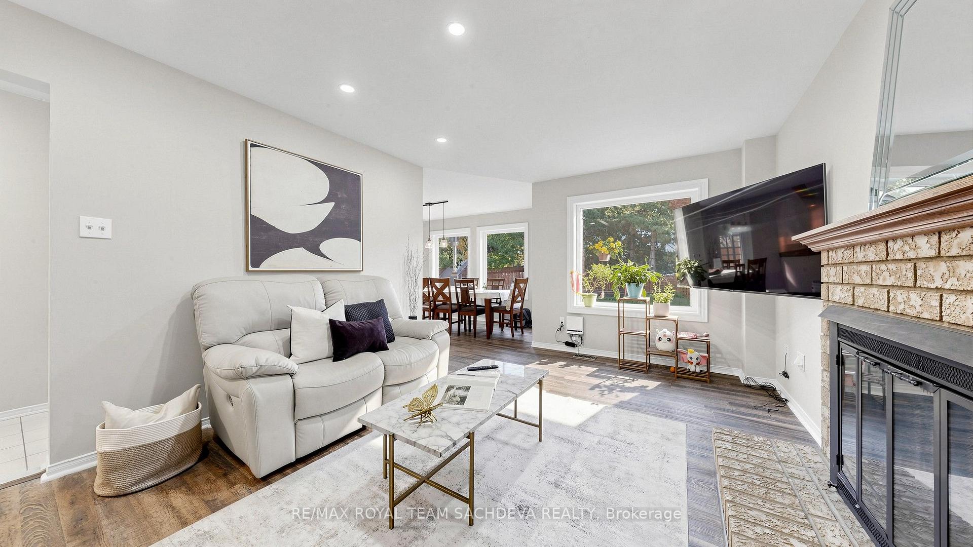 Photo 7 of 36 Kennett Drive, Whitby, Lynde Creek — HOMEH