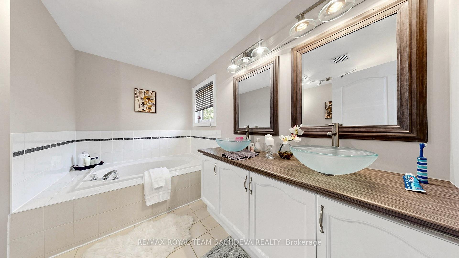 Photo 27 of 36 Kennett Drive, Whitby, Lynde Creek — HOMEH