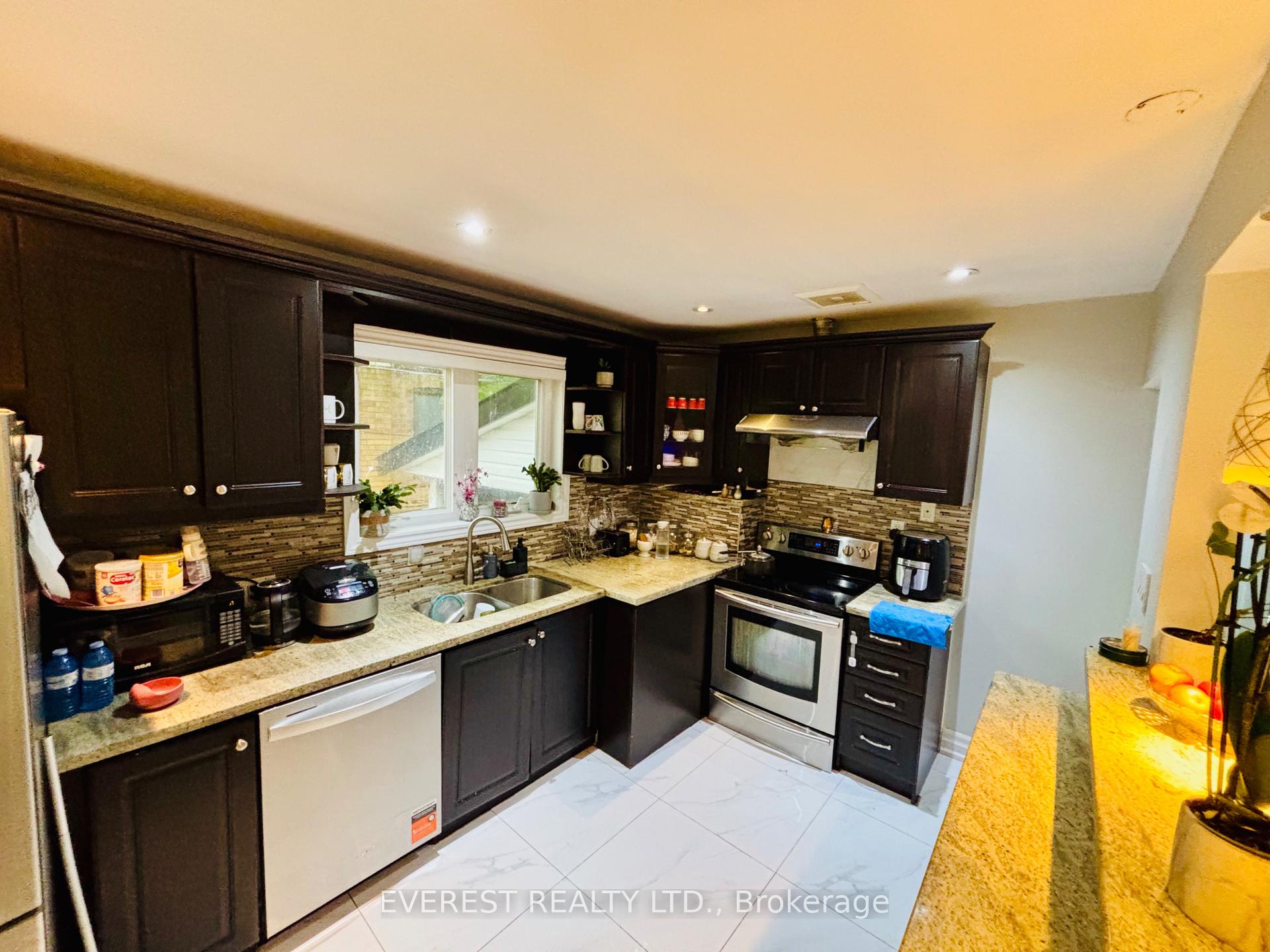 Photo 33 of 130 Portsdown Road, Scarborough, Dorset Park — HOMEH