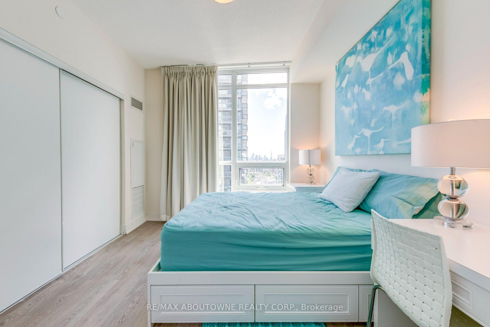 Photo 18 of Unit 2810, 30 Roehampton Avenue, Toronto, Mount Pleasant West — HOMEH