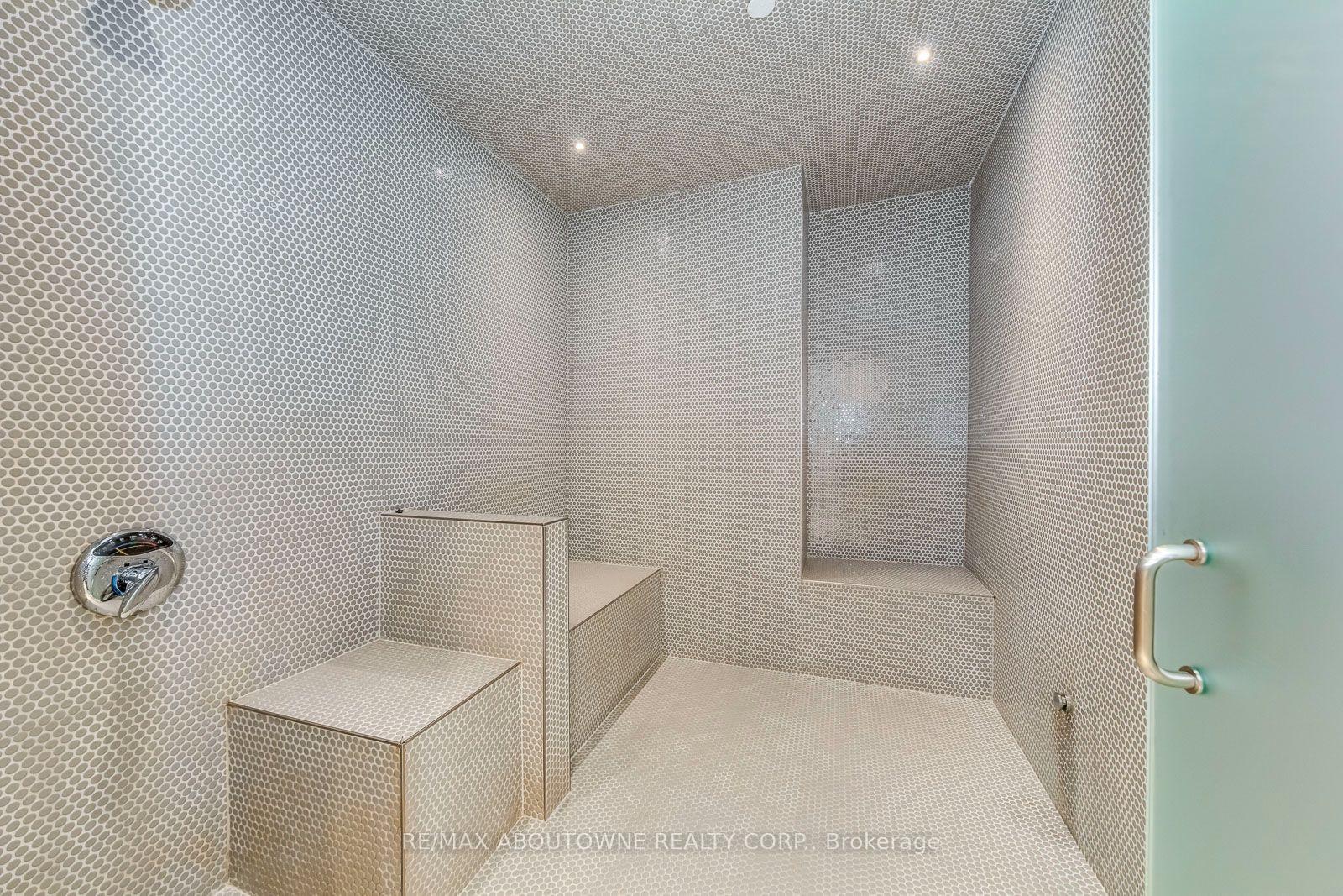 Photo 31 of Unit 2810, 30 Roehampton Avenue, Toronto, Mount Pleasant West — HOMEH