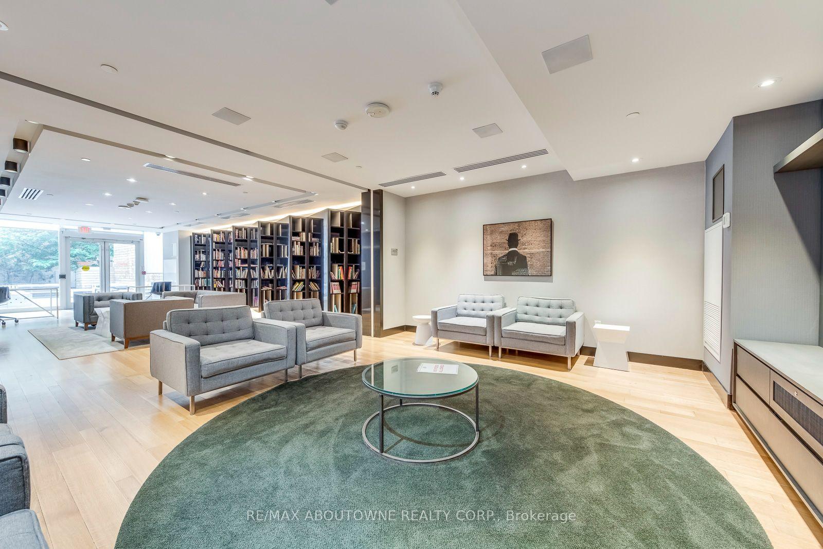 Photo 33 of Unit 2810, 30 Roehampton Avenue, Toronto, Mount Pleasant West — HOMEH