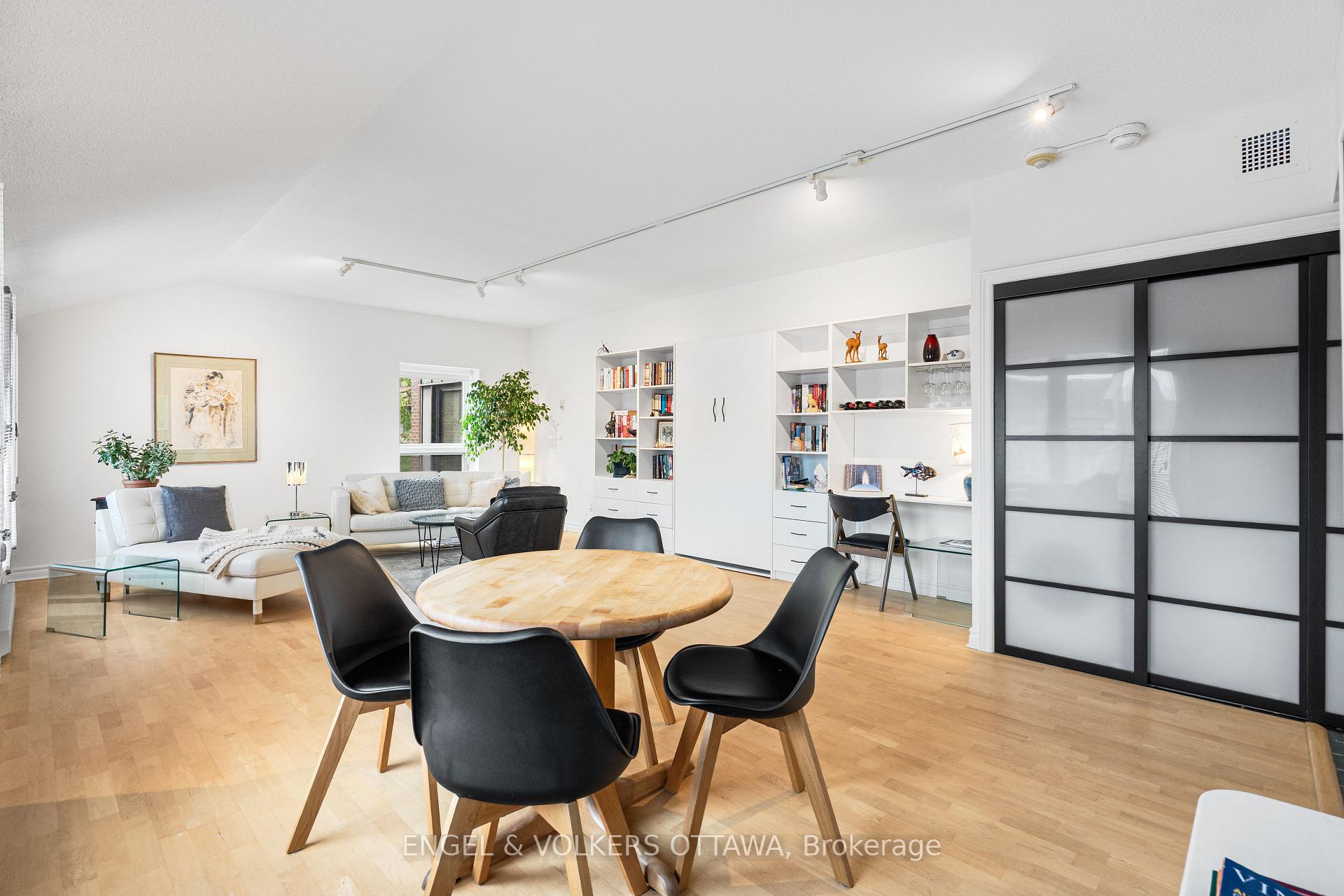 Photo 20 of Unit 5, 135 Springfield Road, Ottawa, Lindenlea — HOMEH