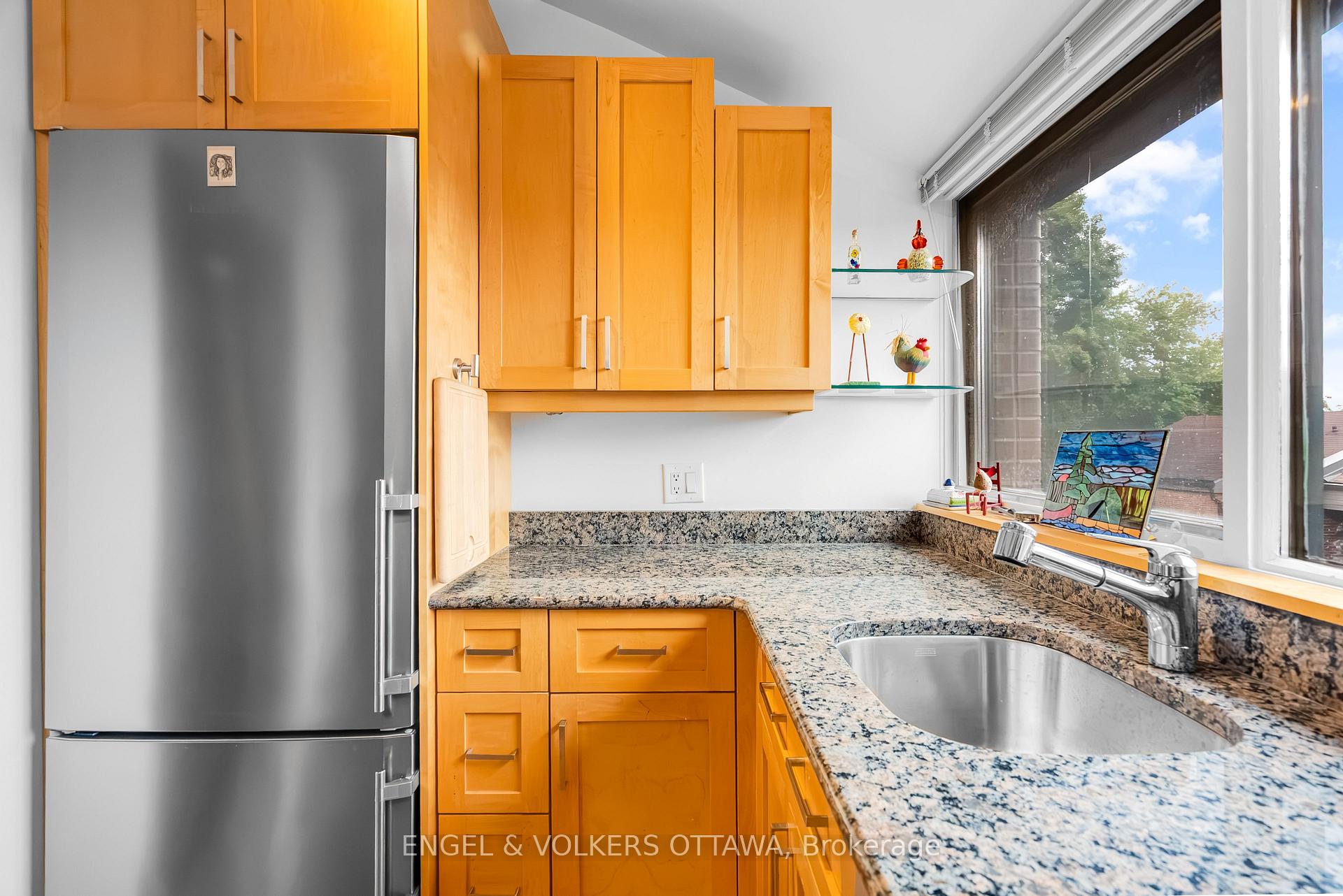 Photo 28 of Unit 5, 135 Springfield Road, Ottawa, Lindenlea — HOMEH