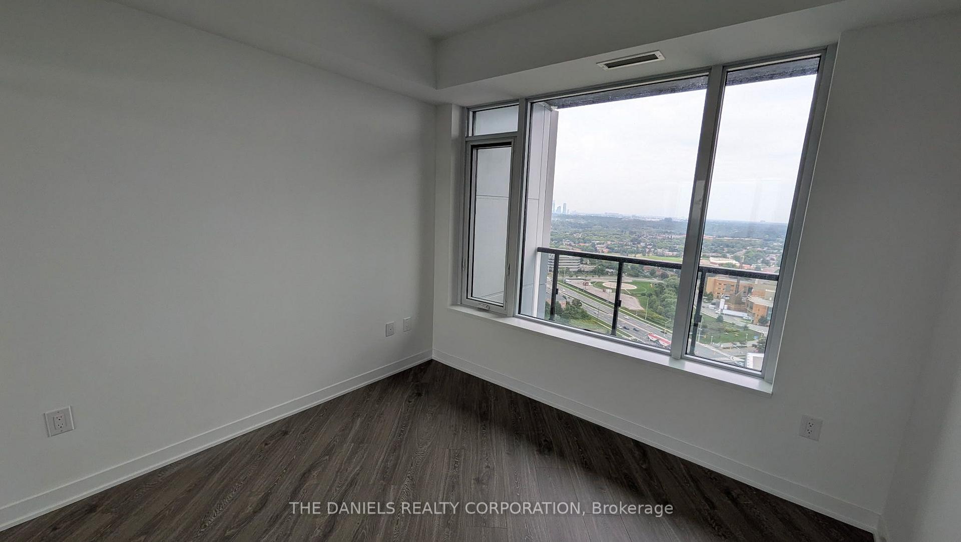 Photo 9 of Unit 2401, 2495 Eglinton Avenue E, Mississauga, Central Erin Mills — HOMEH