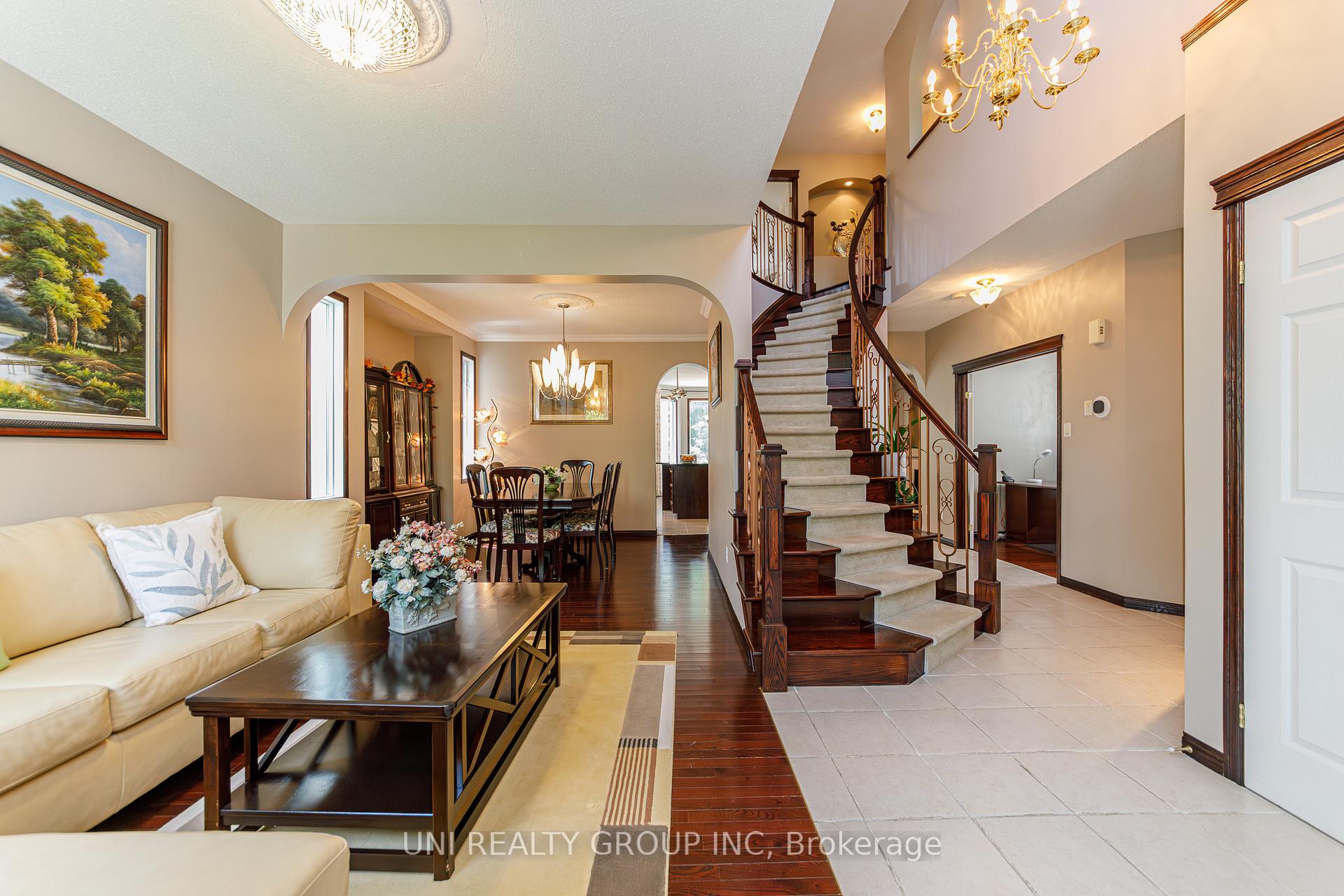Photo 5 of 11 Langford Crescent, Ottawa, Kanata - Kanata Lakes/Heritage Hills — HOMEH