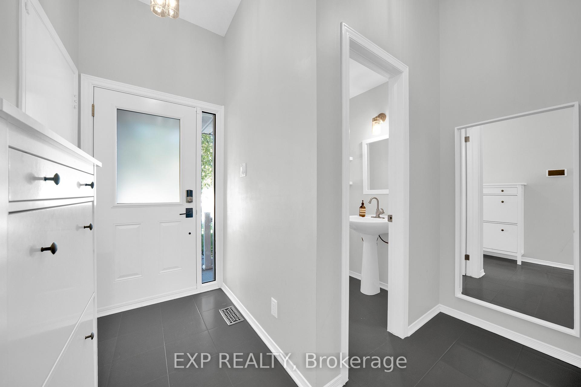 Photo 13 of 34 Stonebriar Drive, Ottawa, Centrepointe — HOMEH