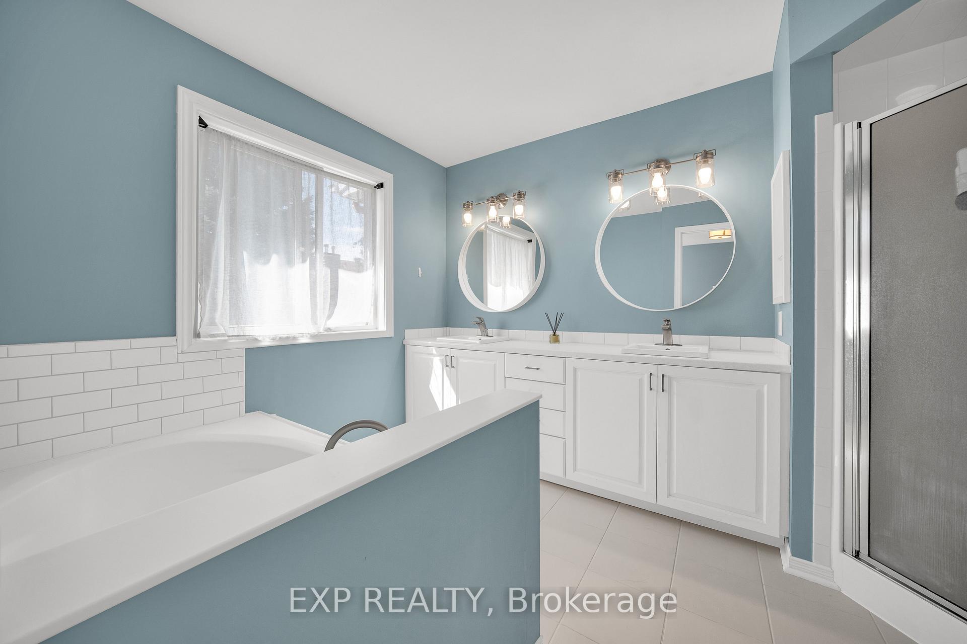 Photo 21 of 34 Stonebriar Drive, Ottawa, Centrepointe — HOMEH