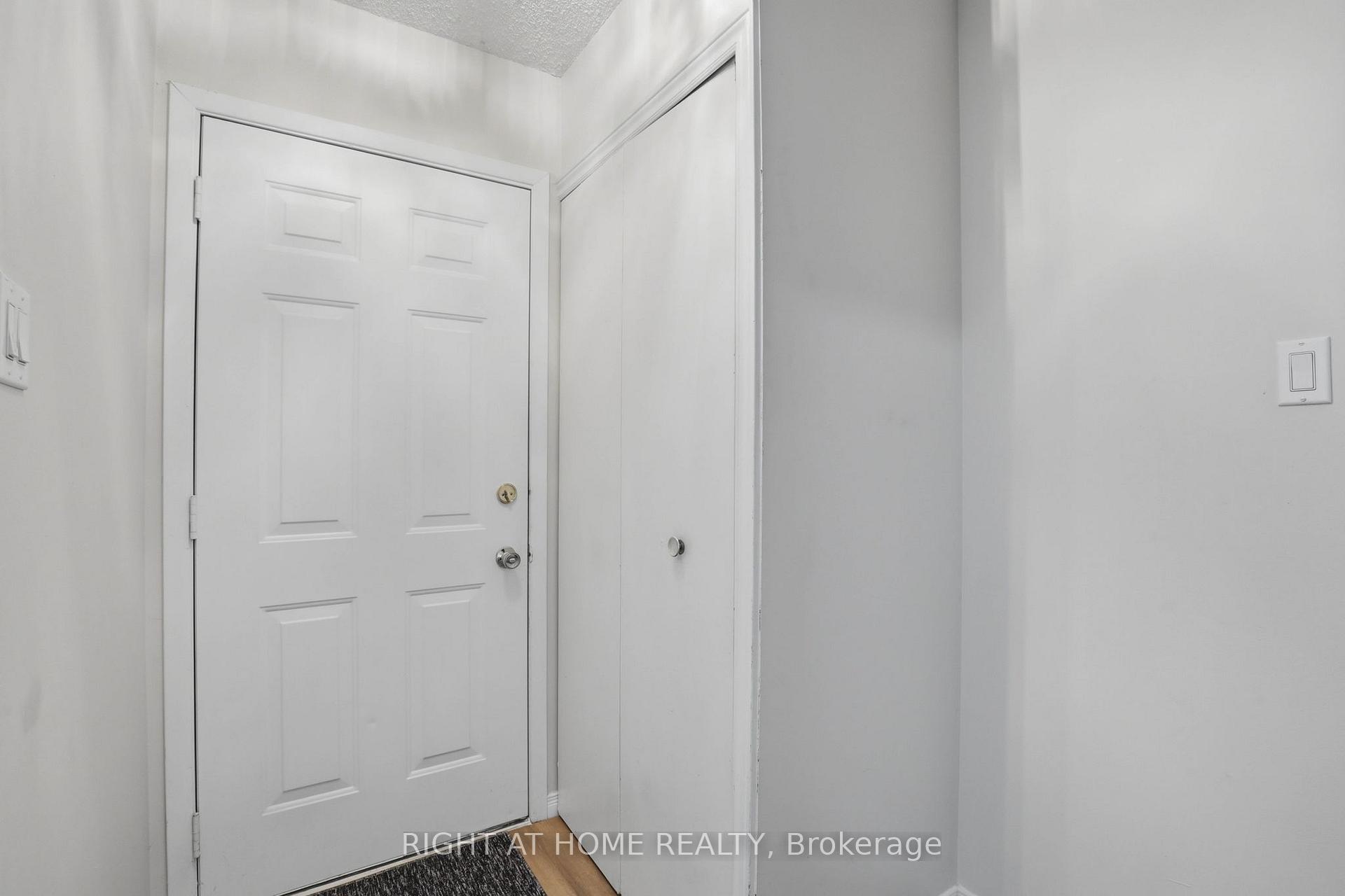 Photo 4 of Unit 62, 320 Westminster Avenue, London, South H — HOMEH