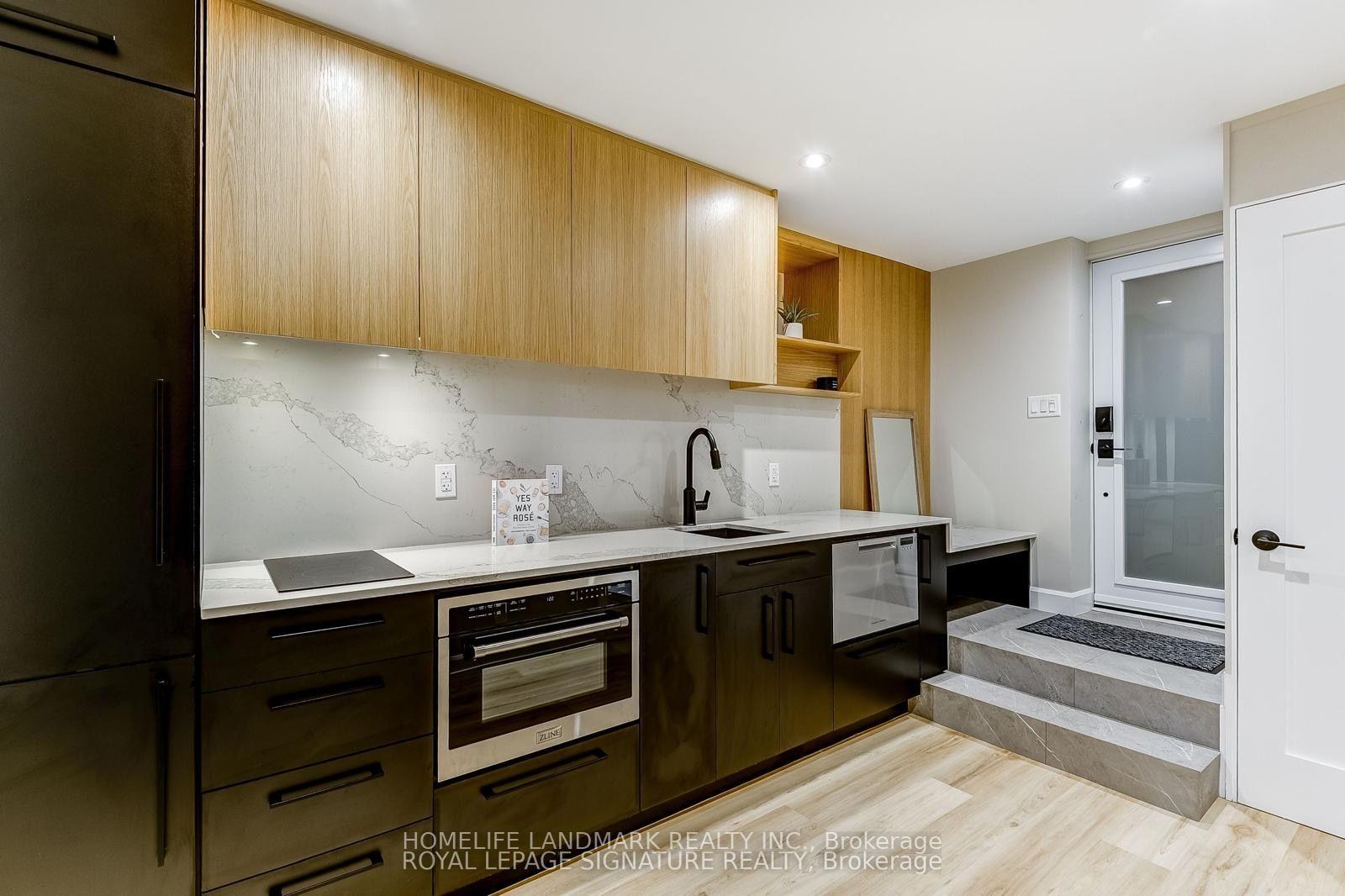 Photo 3 of Unit Lower, 28 Garnock Avenue, Toronto, North Riverdale — HOMEH