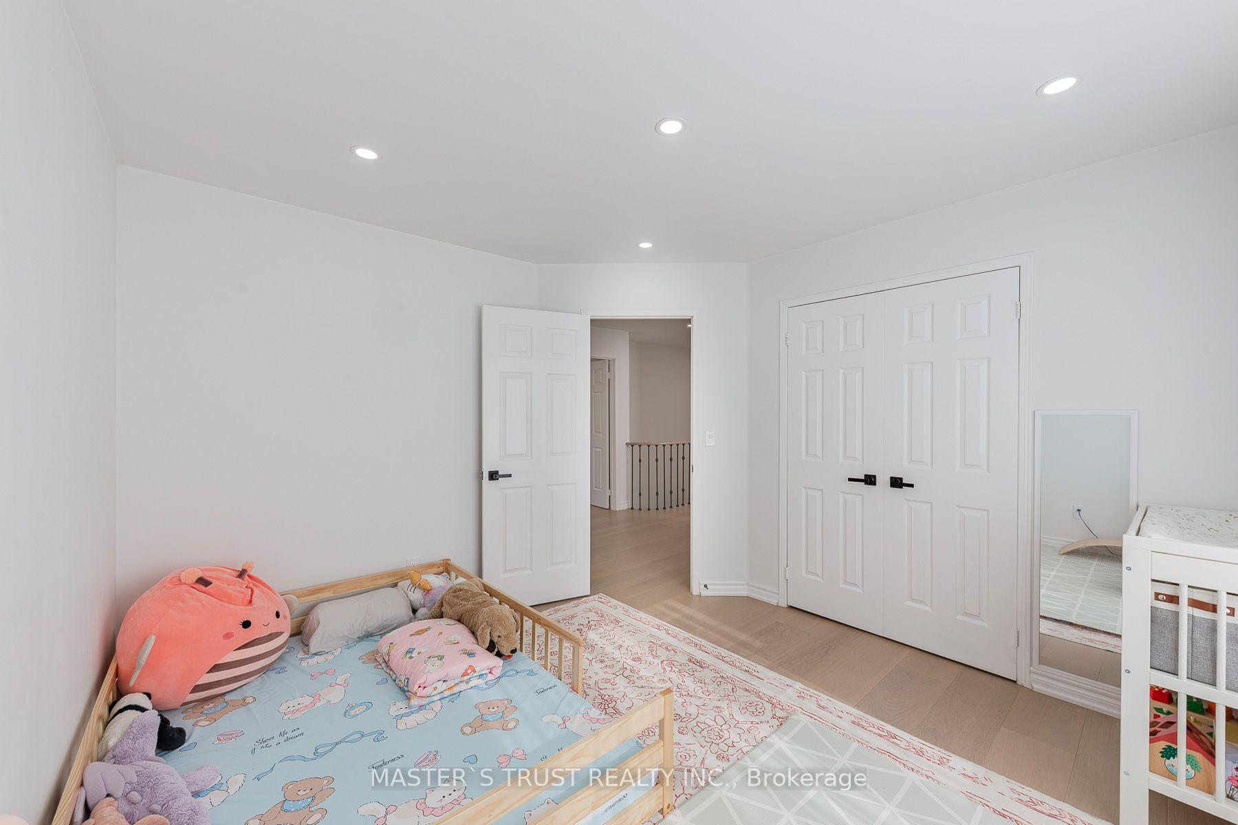 Photo 15 of 8572 Martin Grove Road, Vaughan, West Woodbridge — HOMEH