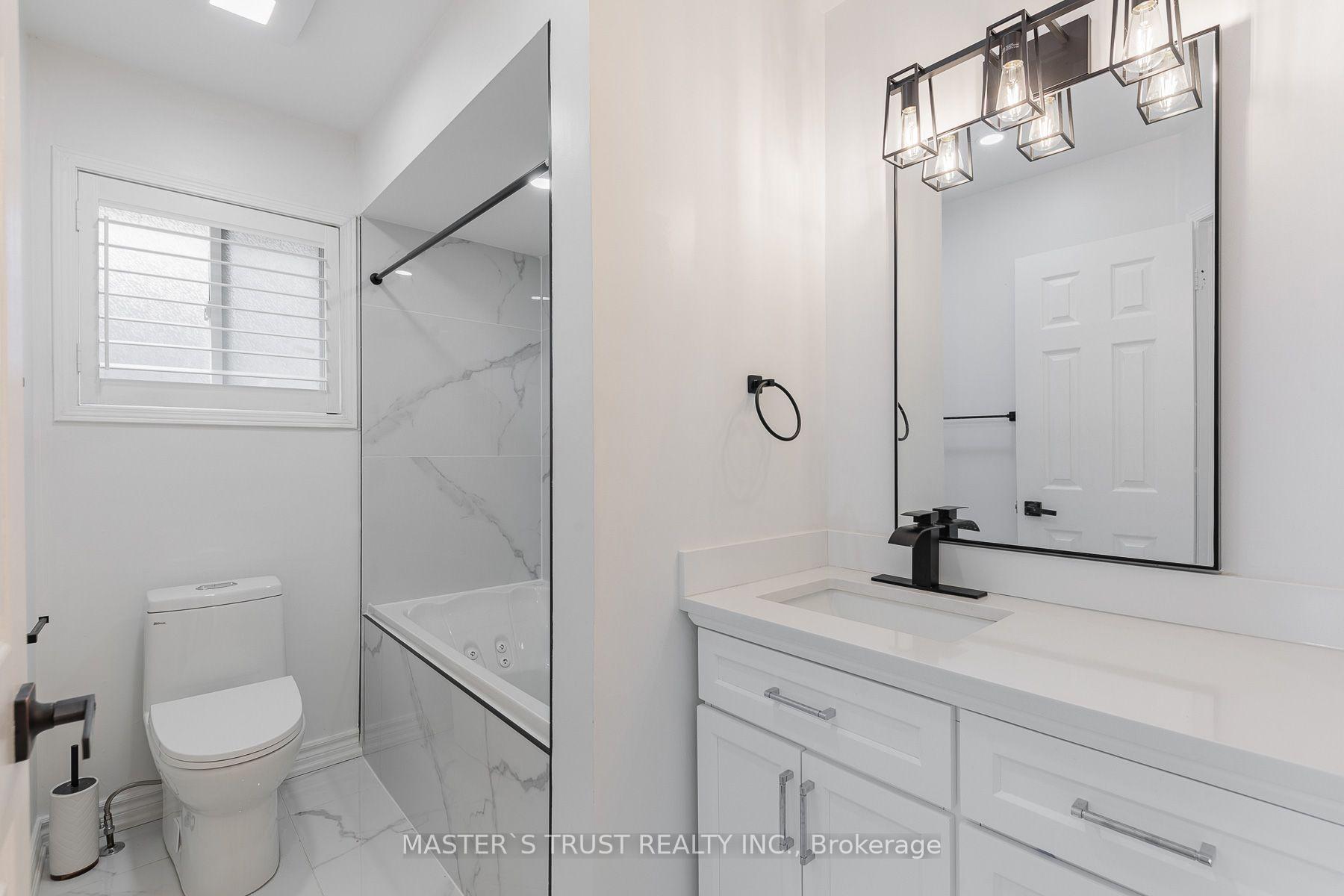 Photo 16 of 8572 Martin Grove Road, Vaughan, West Woodbridge — HOMEH