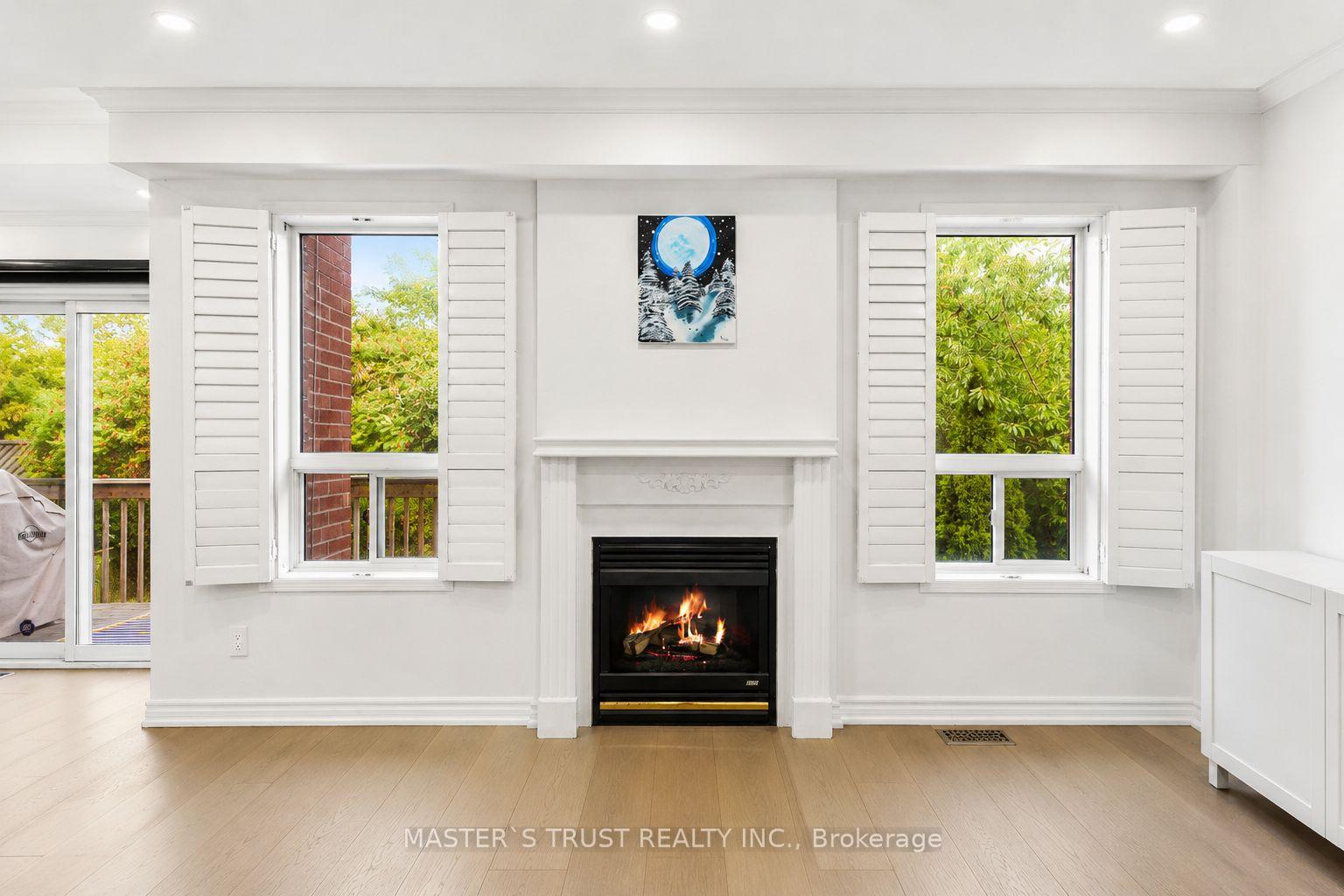 Photo 23 of 8572 Martin Grove Road, Vaughan, West Woodbridge — HOMEH