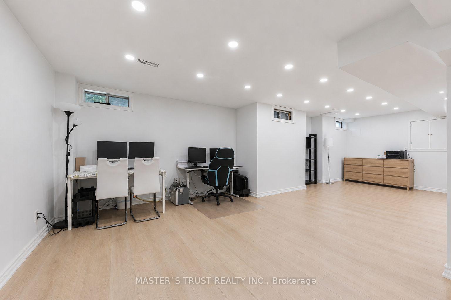 Photo 29 of 8572 Martin Grove Road, Vaughan, West Woodbridge — HOMEH