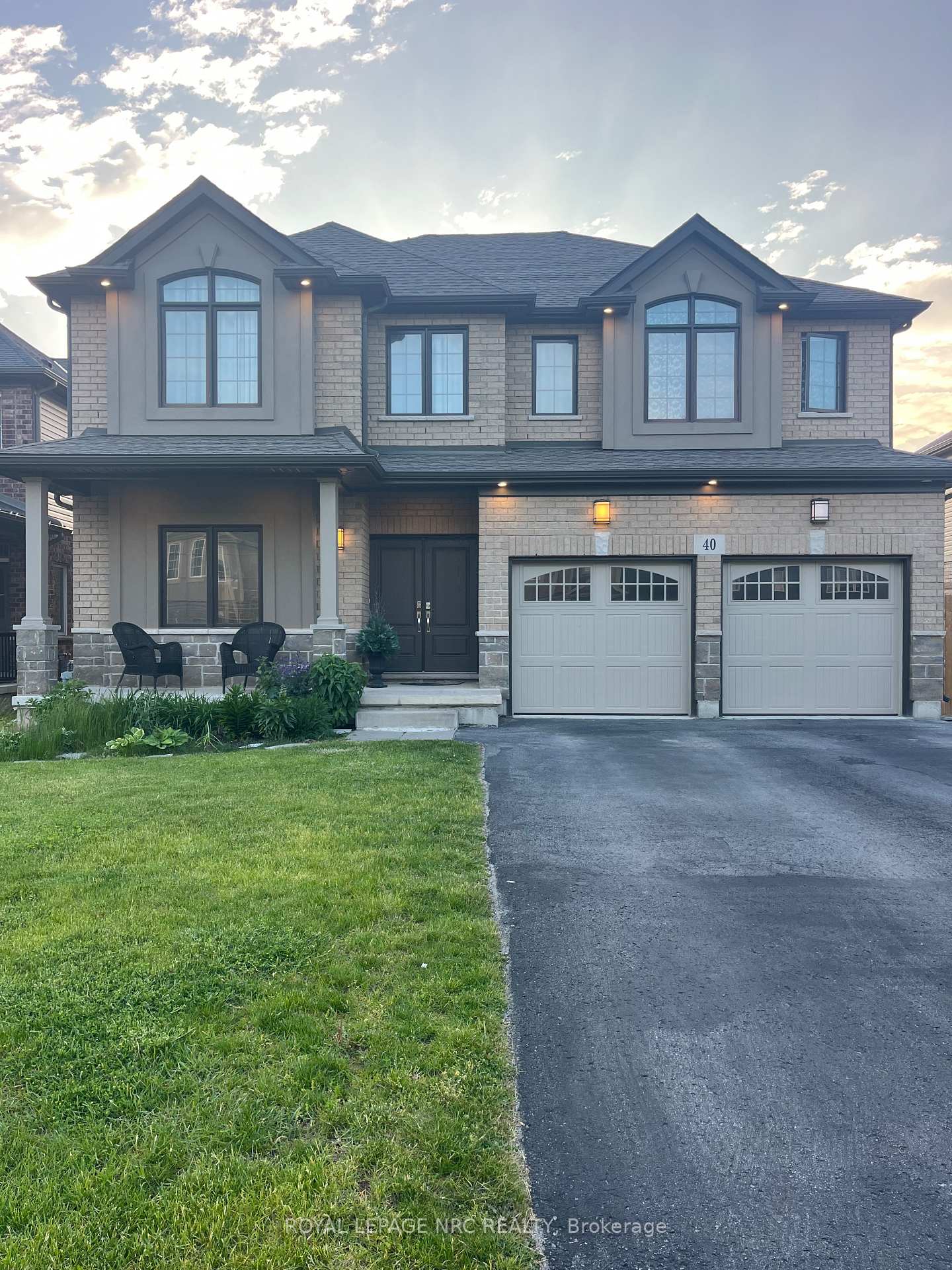 Photo 2 of 40 Elderberry Road, Thorold, Confederation Heights — HOMEH