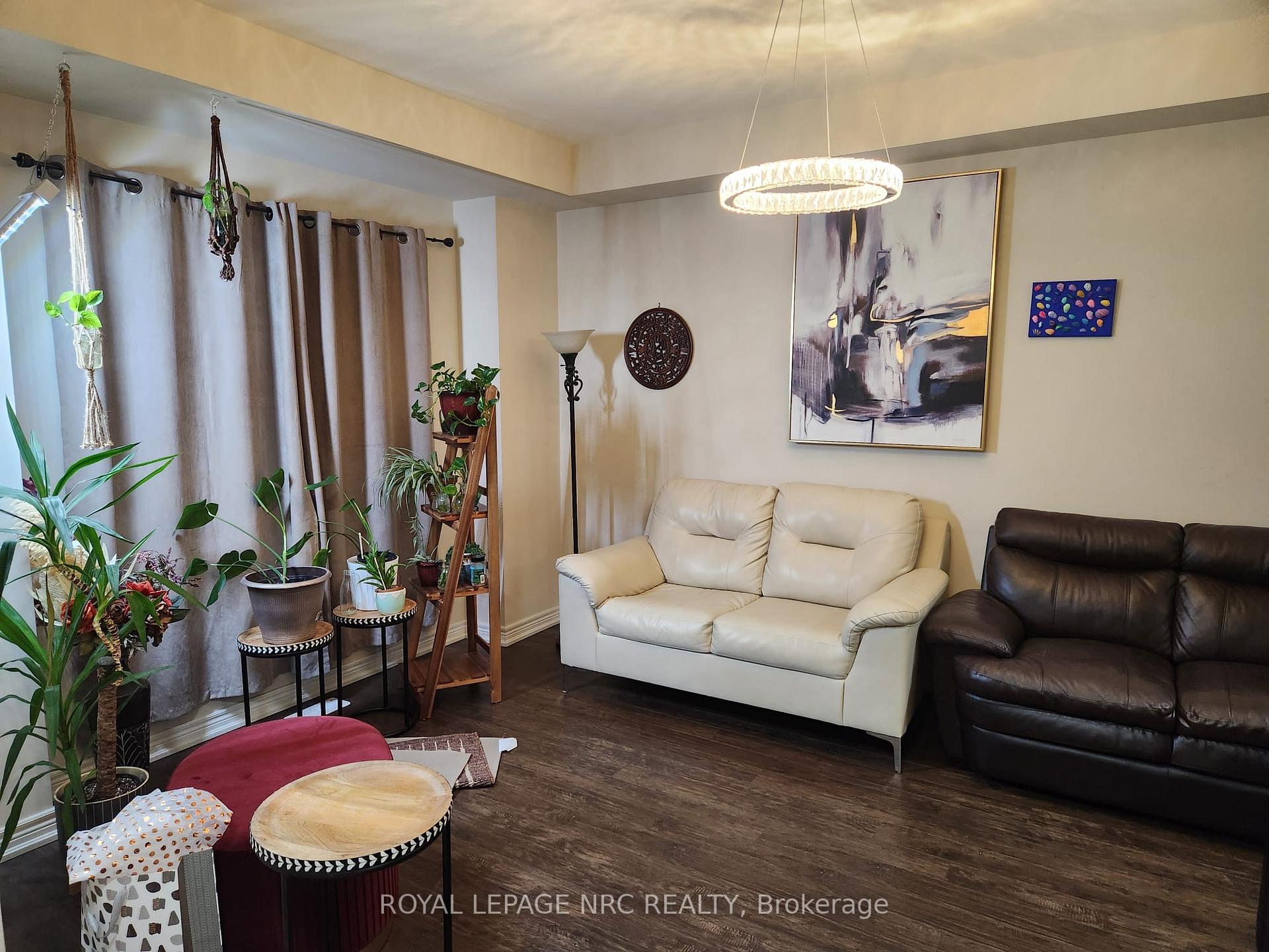 Photo 9 of 40 Elderberry Road, Thorold, Confederation Heights — HOMEH