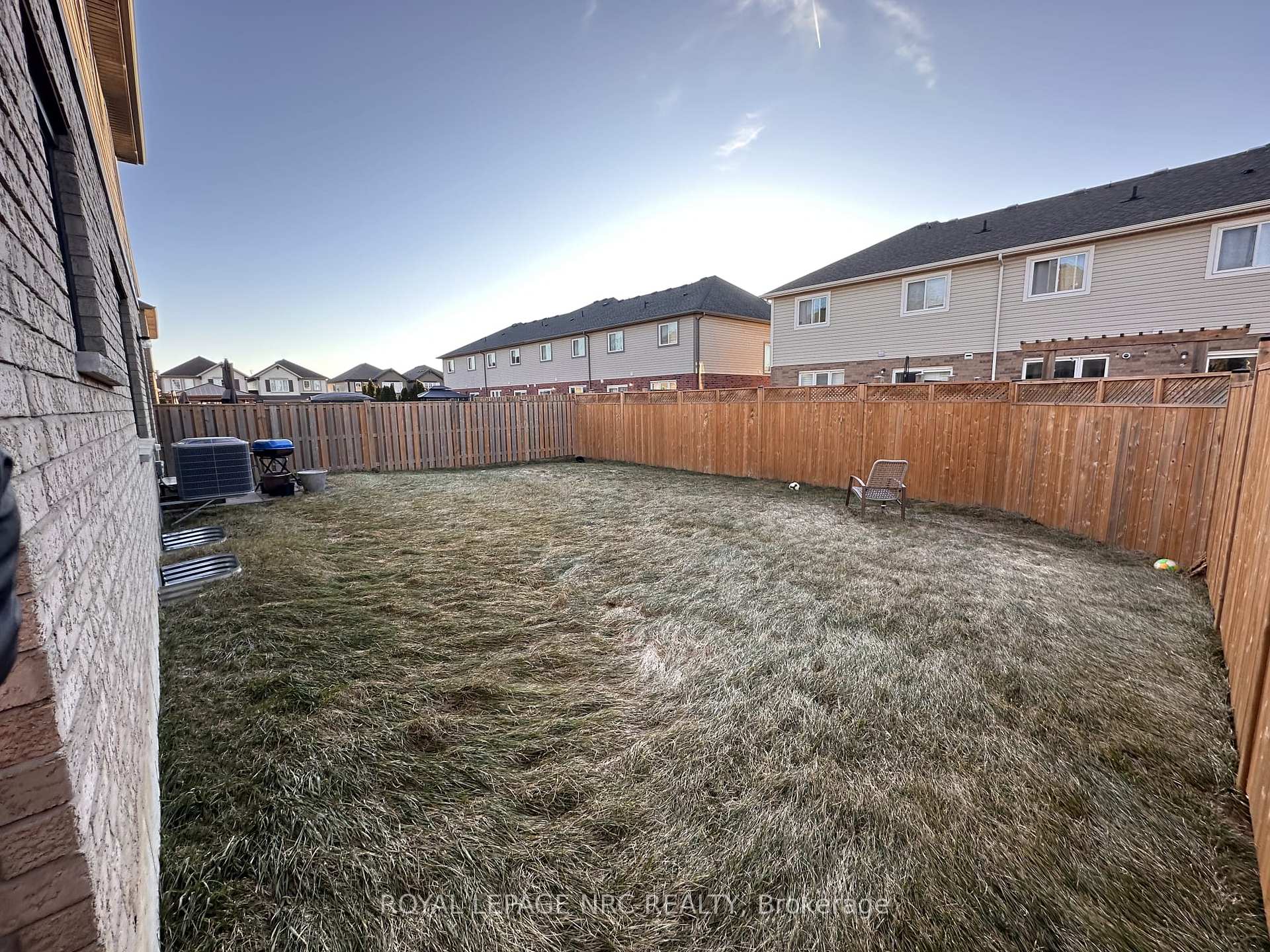 Photo 12 of 40 Elderberry Road, Thorold, Confederation Heights — HOMEH
