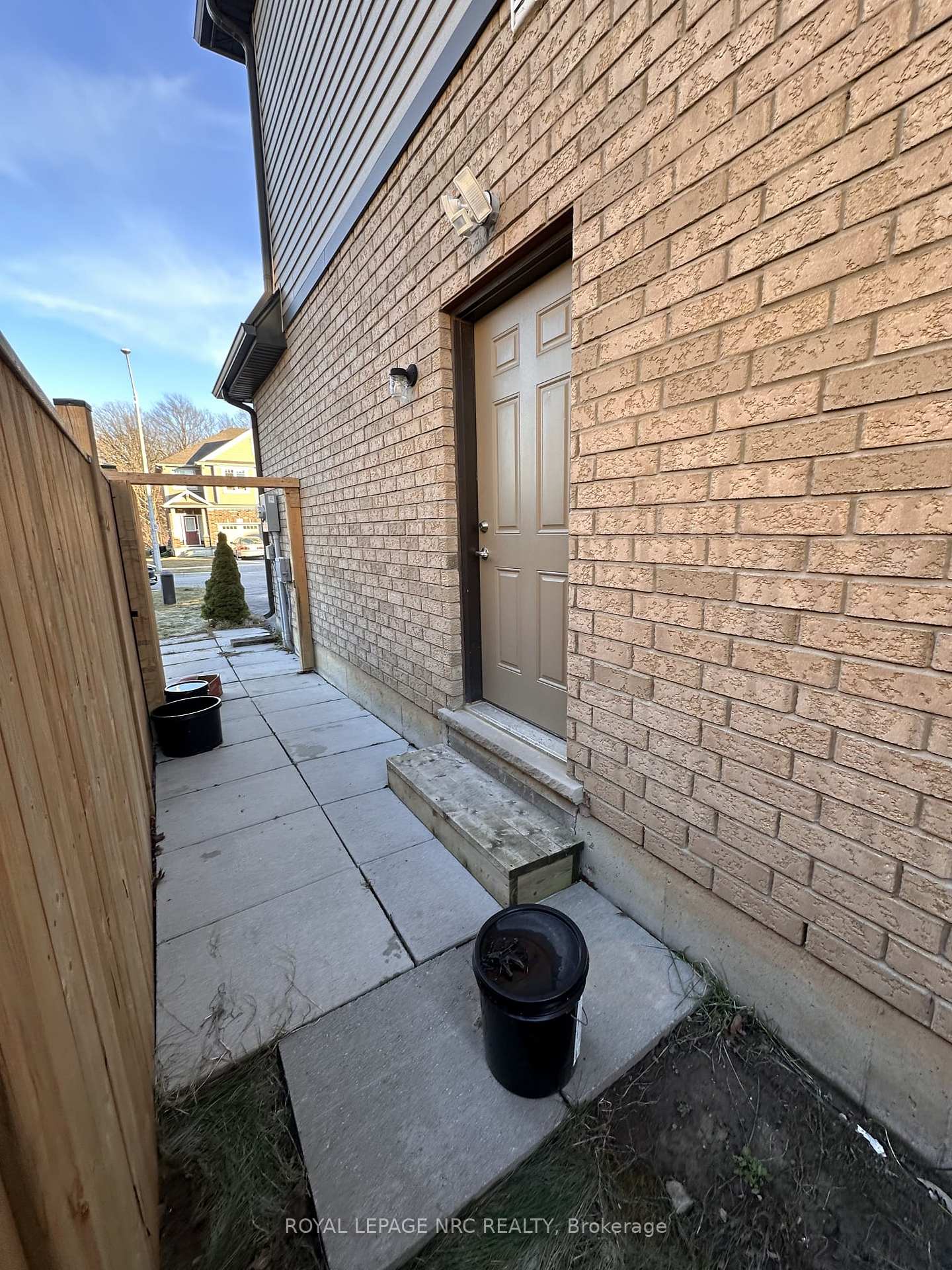 Photo 13 of 40 Elderberry Road, Thorold, Confederation Heights — HOMEH