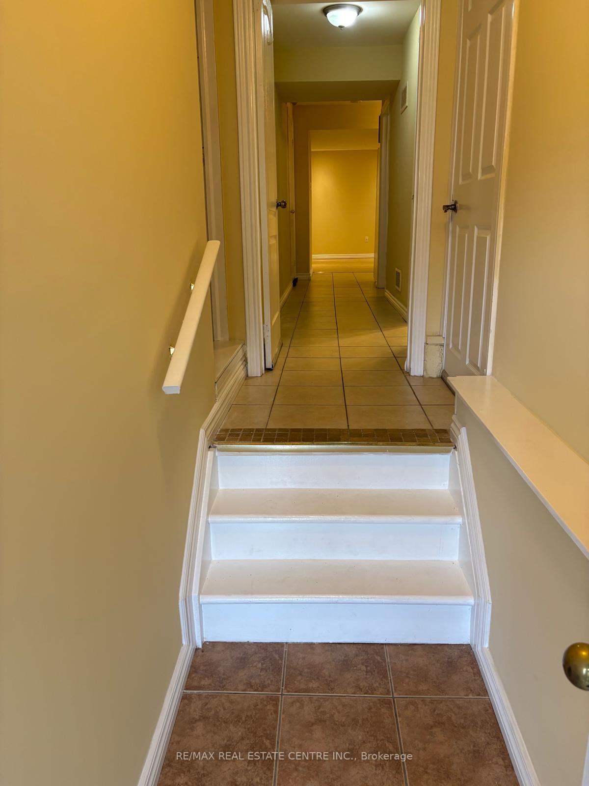 Photo 3 of Unit Bsmt, 21 Fahey Drive, Brampton, Bram West — HOMEH