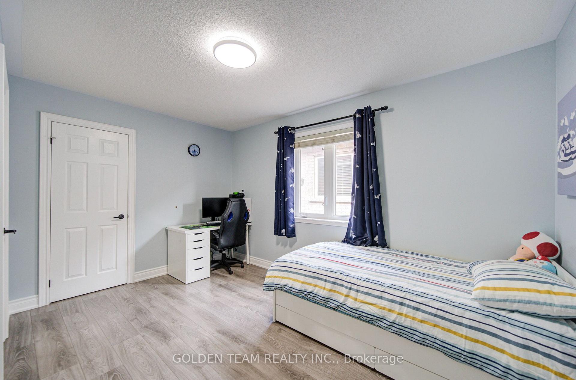 Photo 21 of 22 Lahore Crescent, Markham, Cedarwood — HOMEH