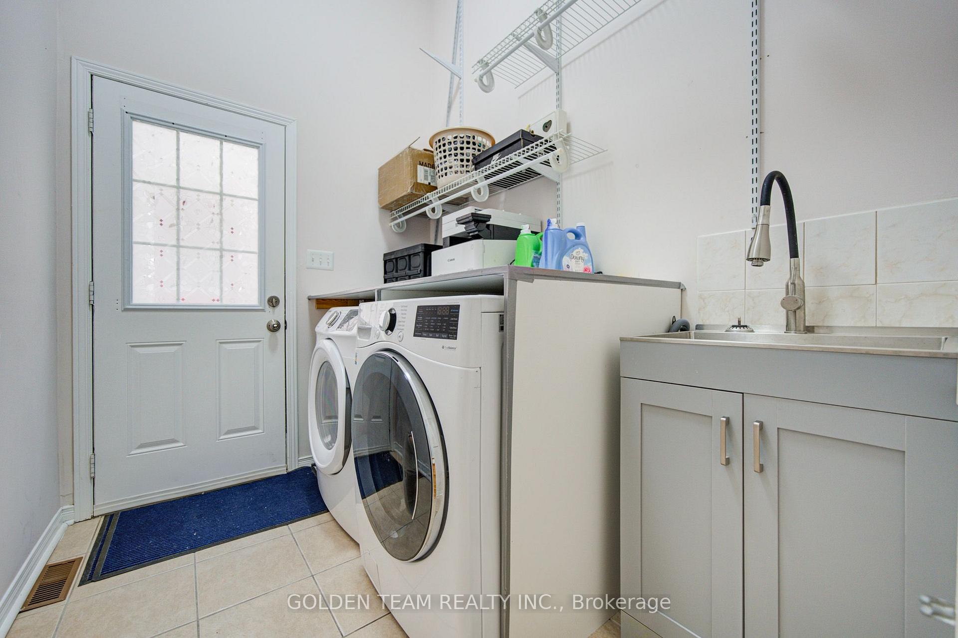 Photo 27 of 22 Lahore Crescent, Markham, Cedarwood — HOMEH