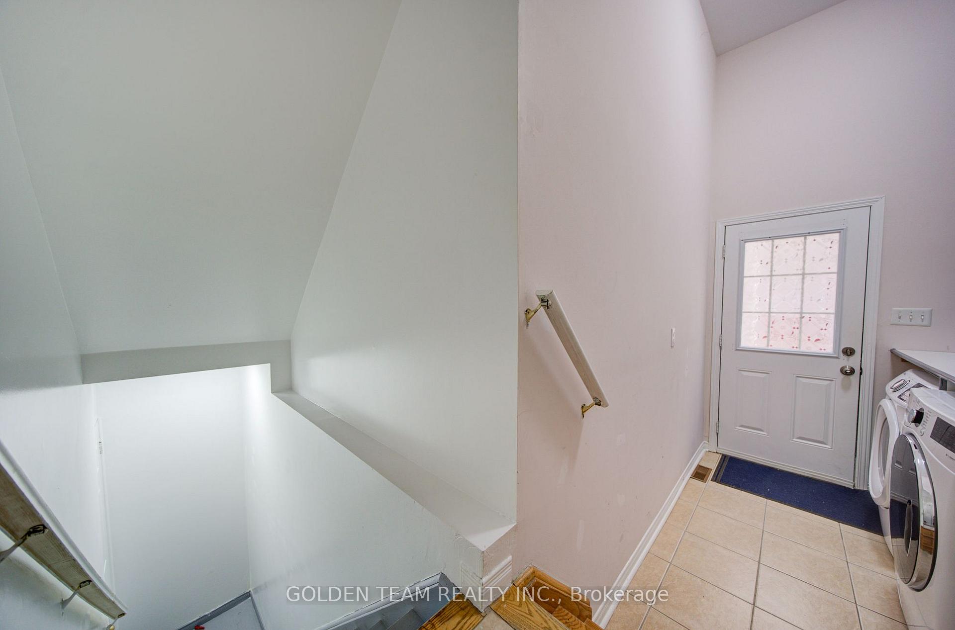 Photo 28 of 22 Lahore Crescent, Markham, Cedarwood — HOMEH