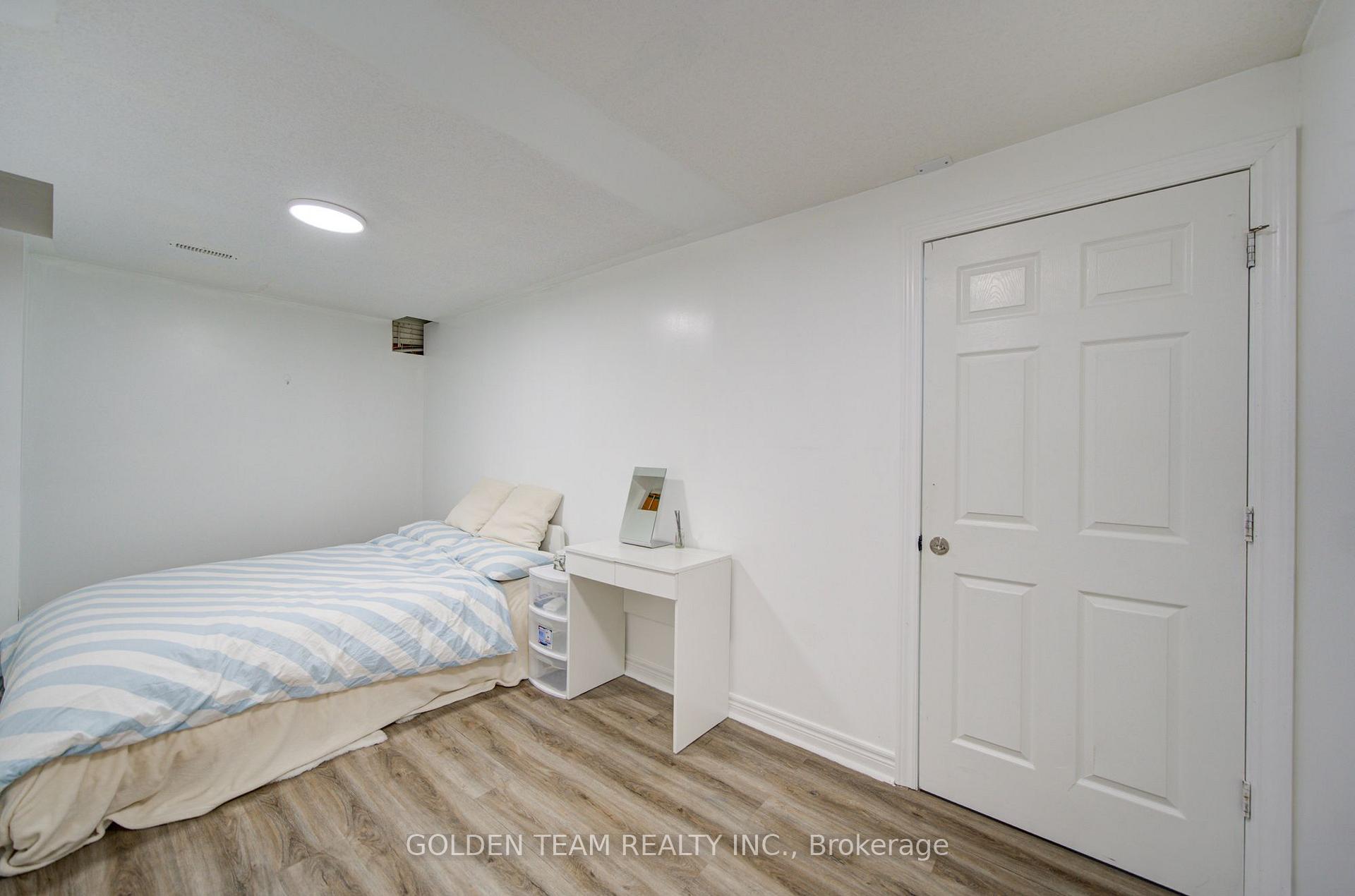 Photo 35 of 22 Lahore Crescent, Markham, Cedarwood — HOMEH