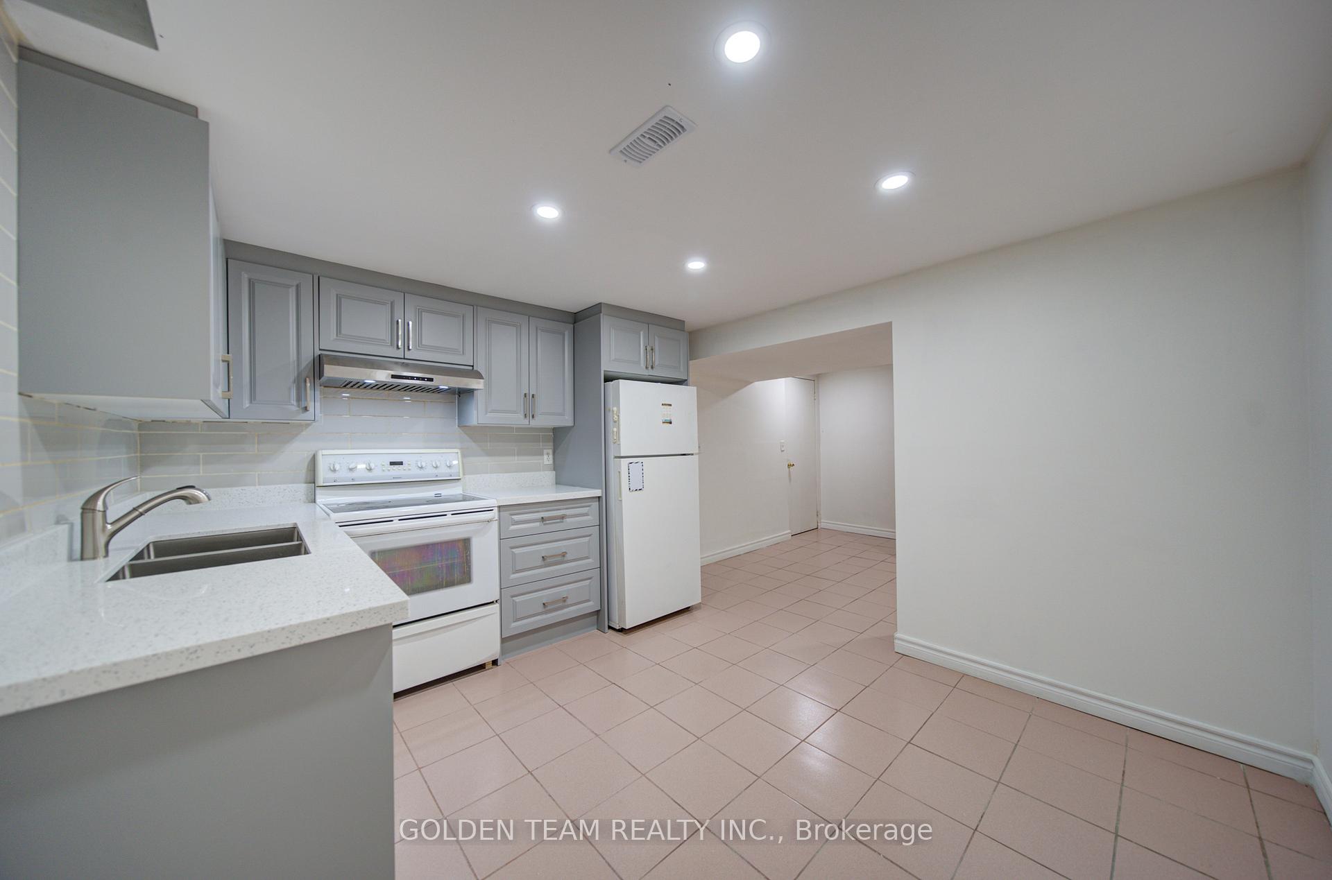 Photo 32 of 77 Miles Farm Road, Markham, Middlefield — HOMEH