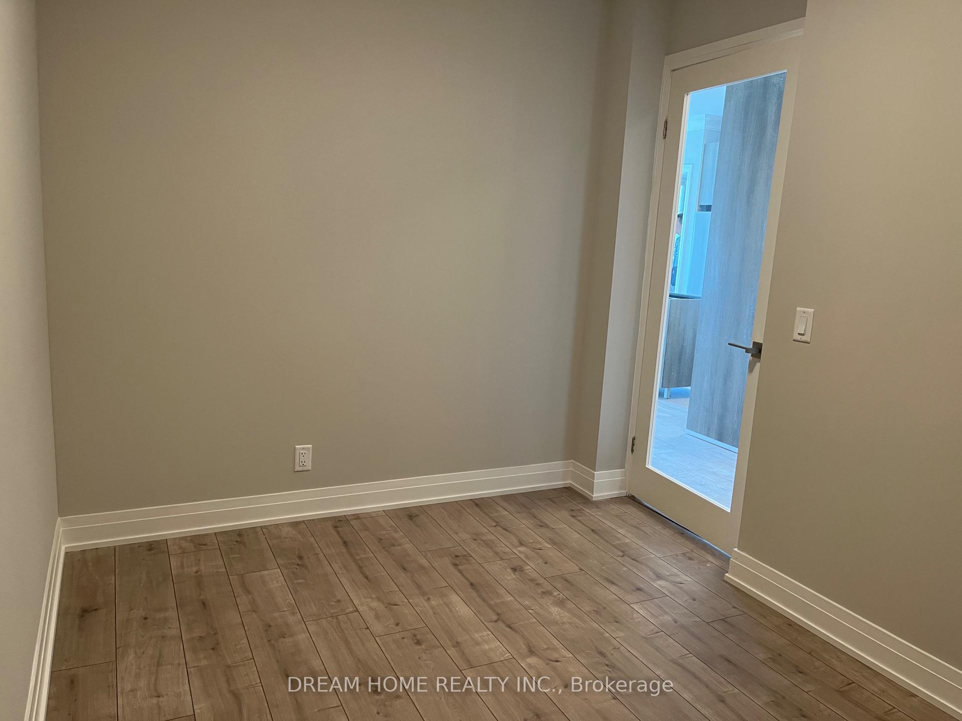 Photo 11 of Unit 1506, 18 Water Walk Drive, Markham, Unionville — HOMEH