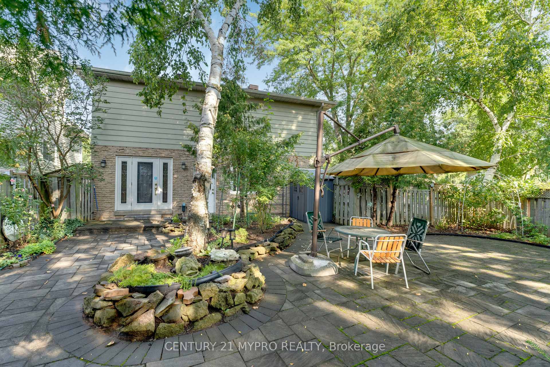 Photo 35 of 1242 Richards Crescent, Oakville, College Park — HOMEH