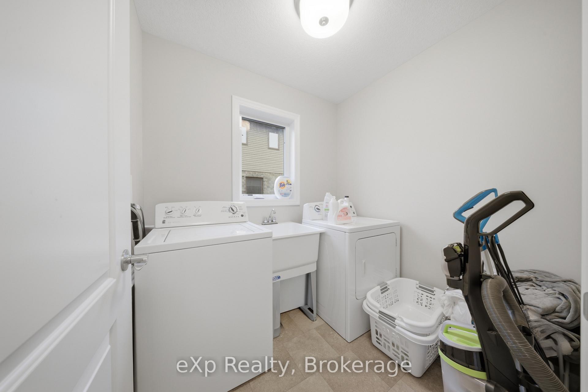 Photo 6 of 300 Hutton Street E, North Perth, Listowel — HOMEH