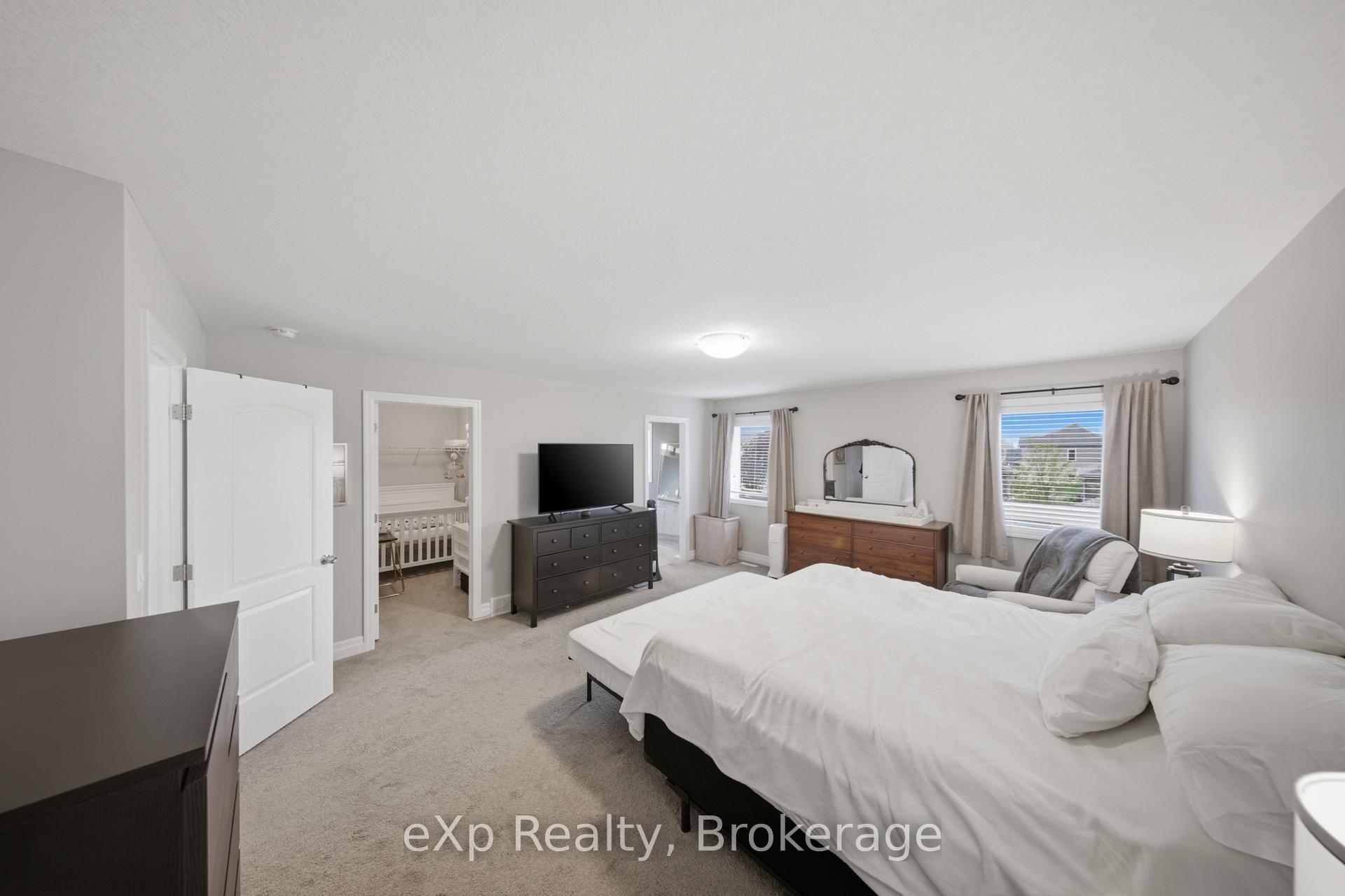 Photo 21 of 300 Hutton Street E, North Perth, Listowel — HOMEH