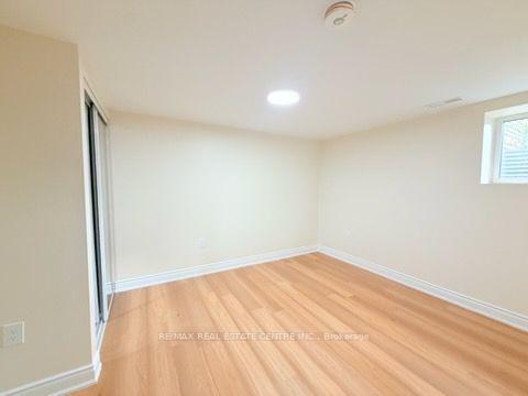 Photo 4 of Unit Basement, 18 Ridgehill Drive, Brampton, Brampton South — HOMEH