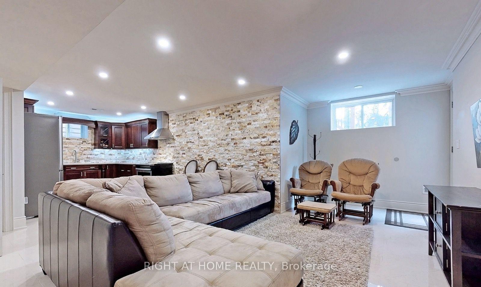 Photo 5 of Unit Basement, 1330 Kilmaurs Avenue, Oshawa, Eastdale — HOMEH