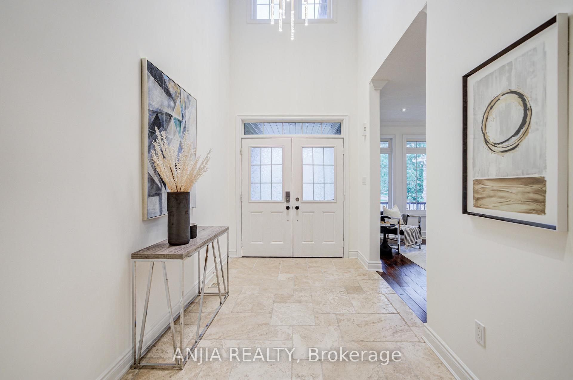 Photo 3 of 1087 Nantyr Drive, Innisfil, Alcona — HOMEH