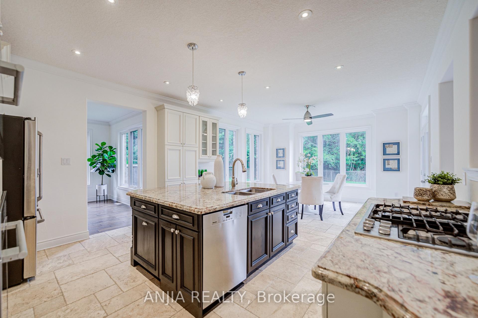 Photo 17 of 1087 Nantyr Drive, Innisfil, Alcona — HOMEH