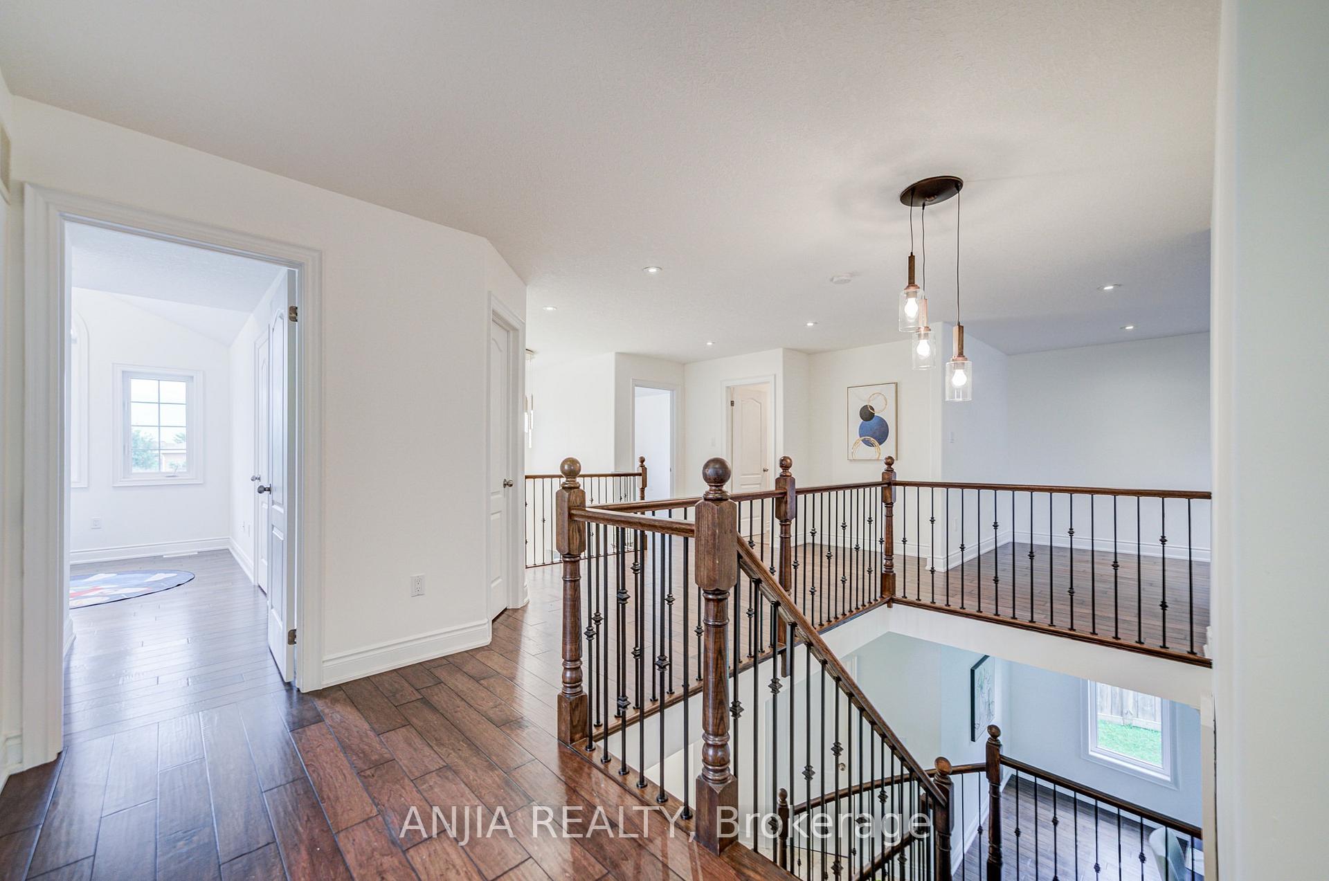 Photo 27 of 1087 Nantyr Drive, Innisfil, Alcona — HOMEH