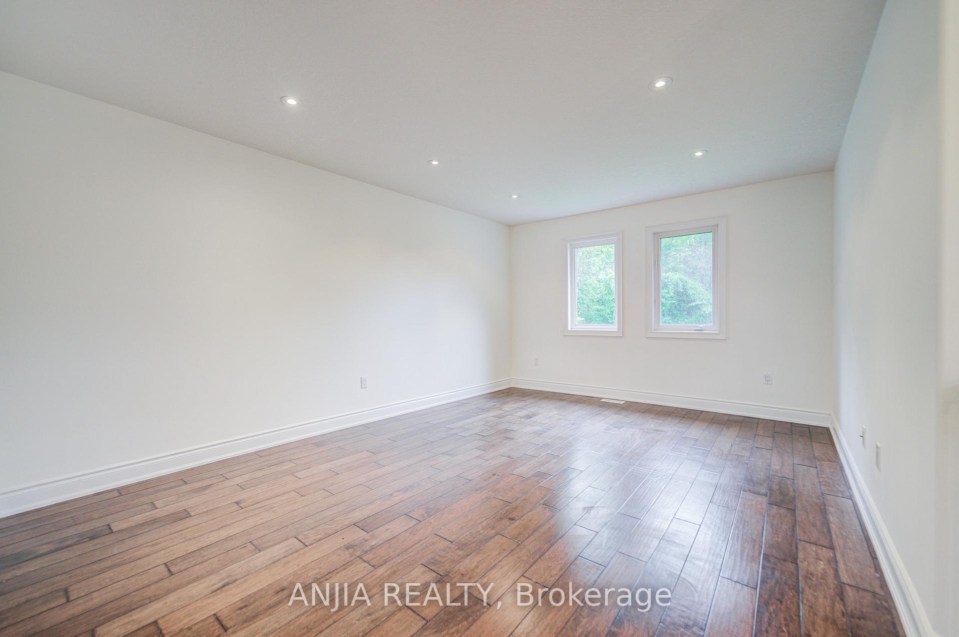 Photo 28 of 1087 Nantyr Drive, Innisfil, Alcona — HOMEH