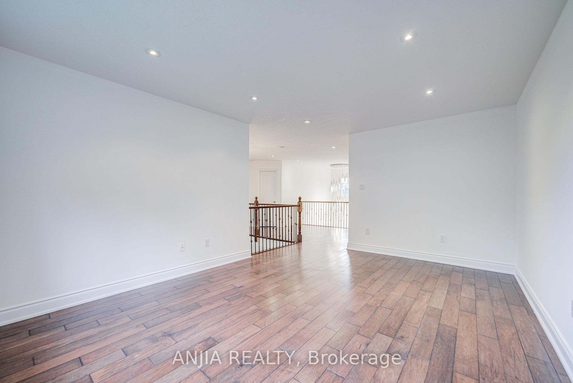 Photo 29 of 1087 Nantyr Drive, Innisfil, Alcona — HOMEH