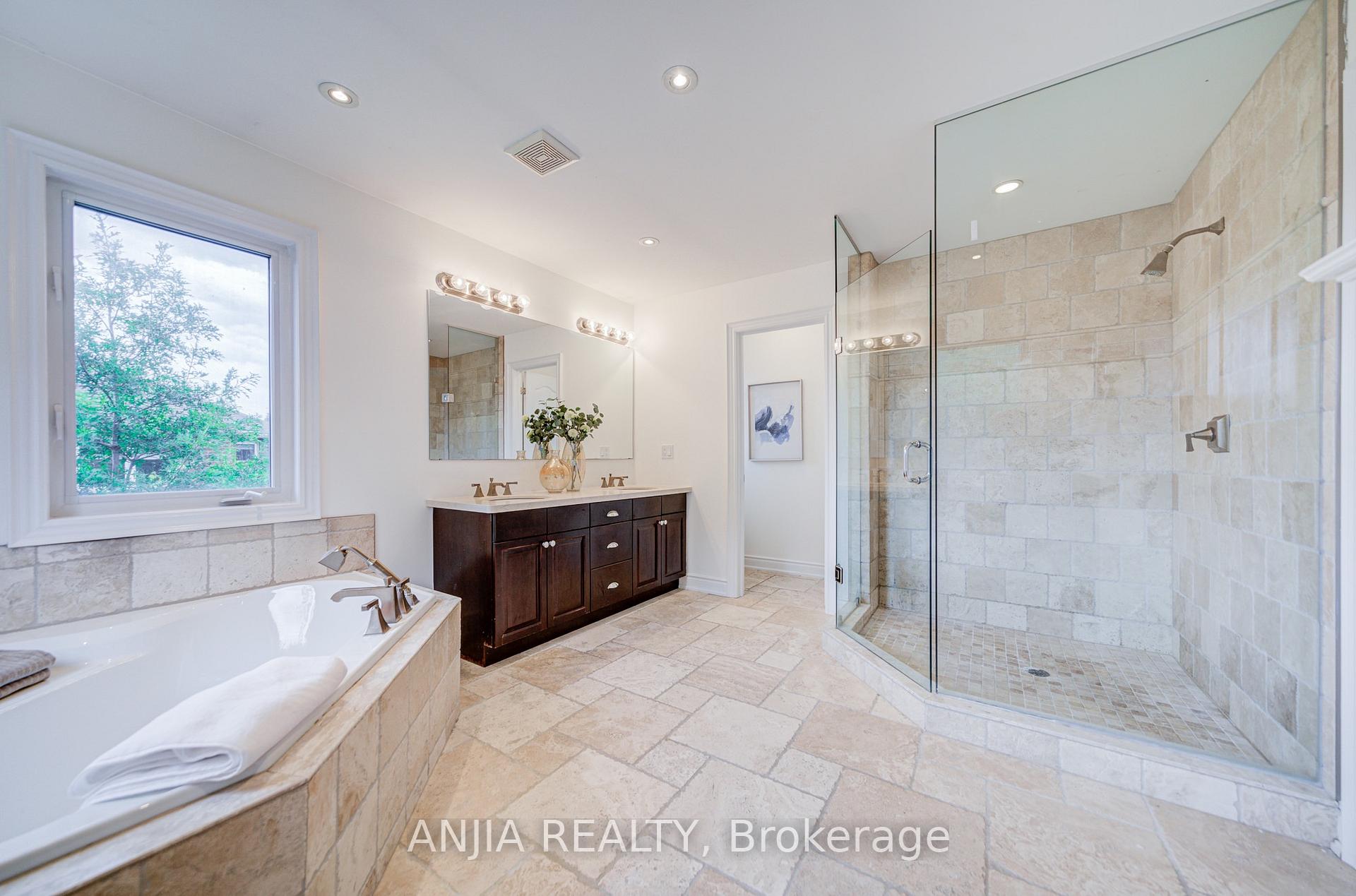 Photo 37 of 1087 Nantyr Drive, Innisfil, Alcona — HOMEH