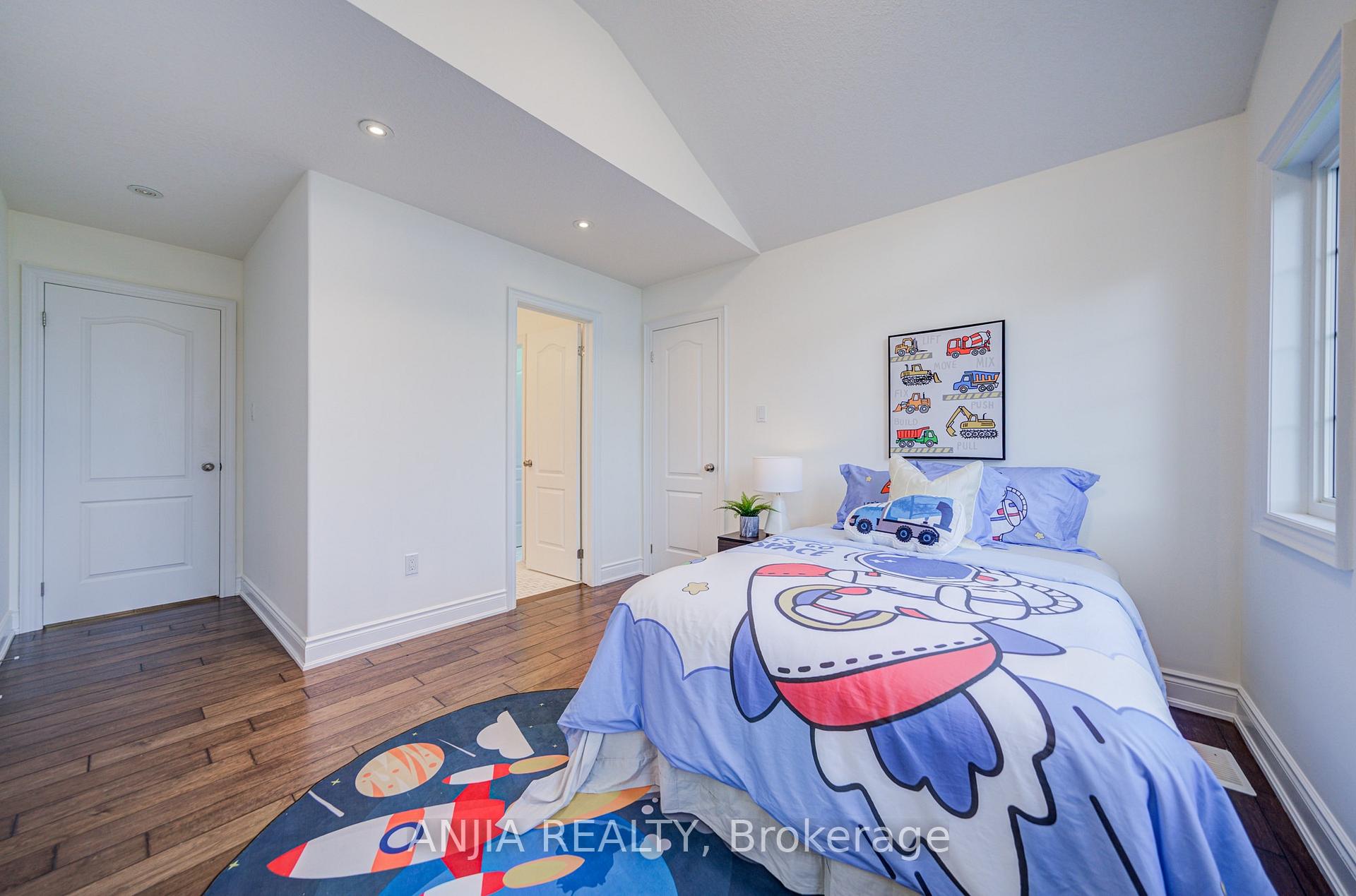 Photo 43 of 1087 Nantyr Drive, Innisfil, Alcona — HOMEH
