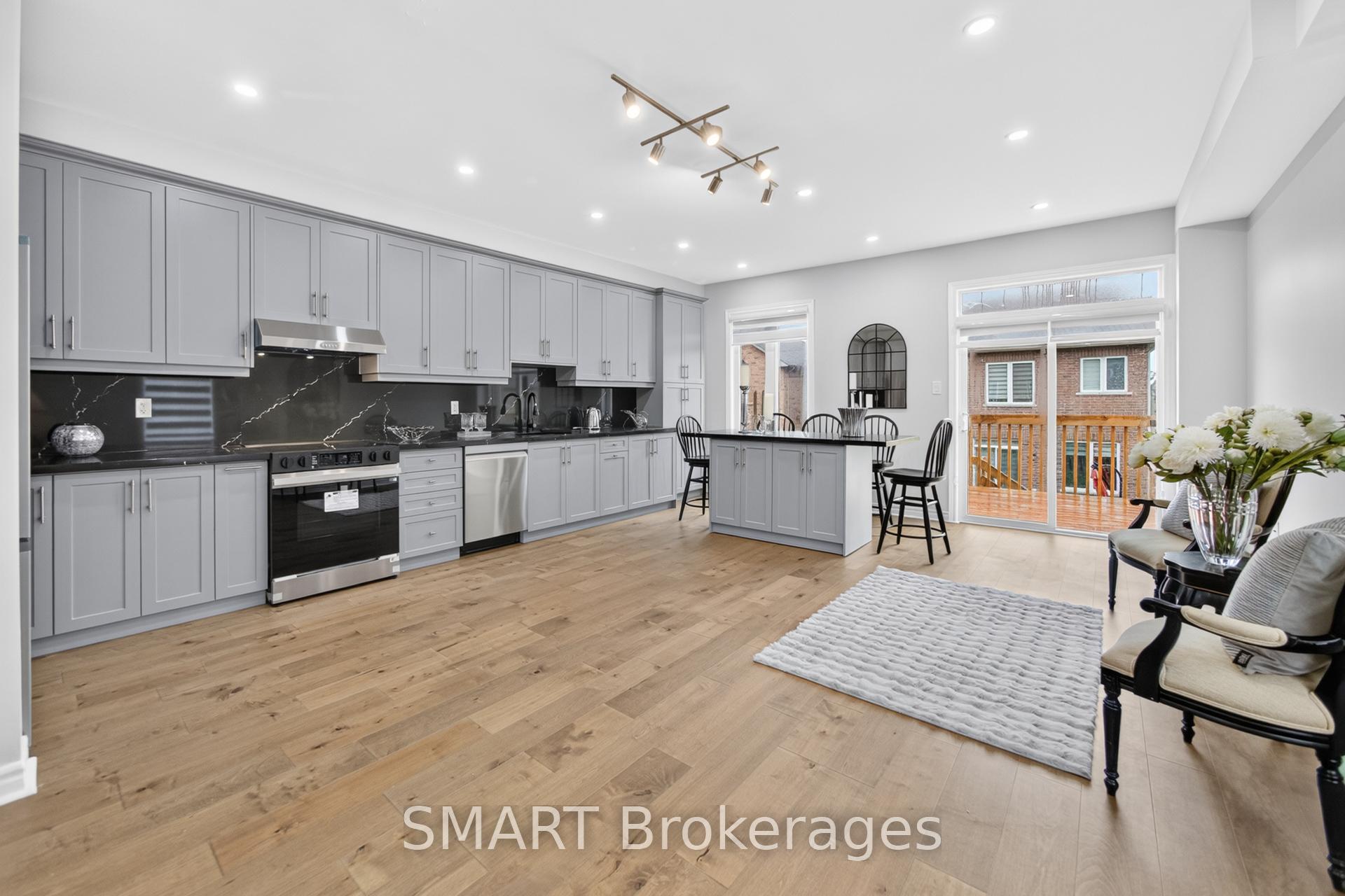 Photo 11 of 3367 Stoney Crescent, Mississauga, Churchill Meadows — HOMEH