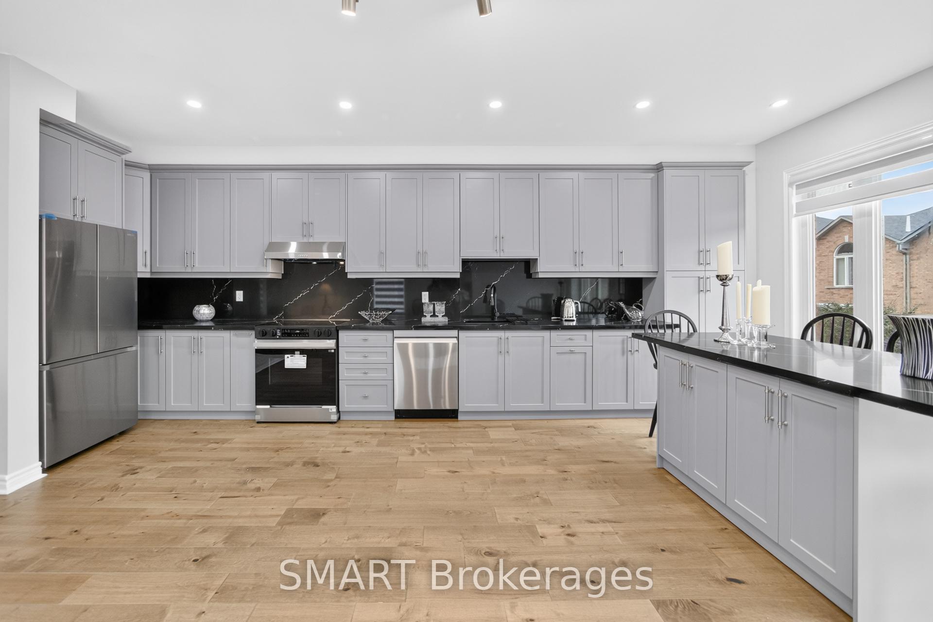 Photo 12 of 3367 Stoney Crescent, Mississauga, Churchill Meadows — HOMEH